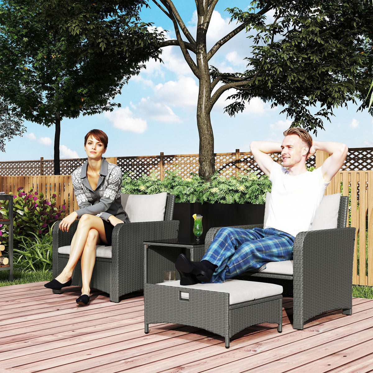 Outsunny Five Piece Rattan Garden Furniture Set with 2-Tier Coffee Table and Ottomans - Cream White