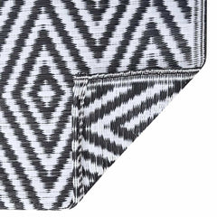 vidaXL Outdoor Carpet | White and Black | Polypropylene | 160x230 cm | Pattern 6