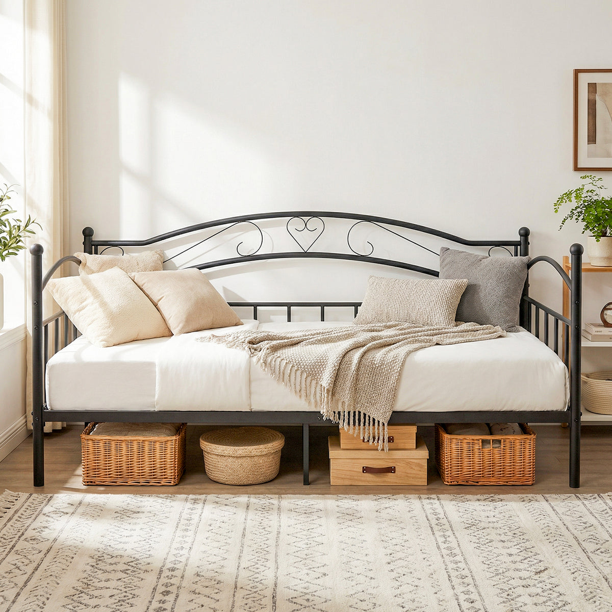 Metal Daybed Frame Sofa Bed with Classic Headboard Platform Bed Foundation-Black