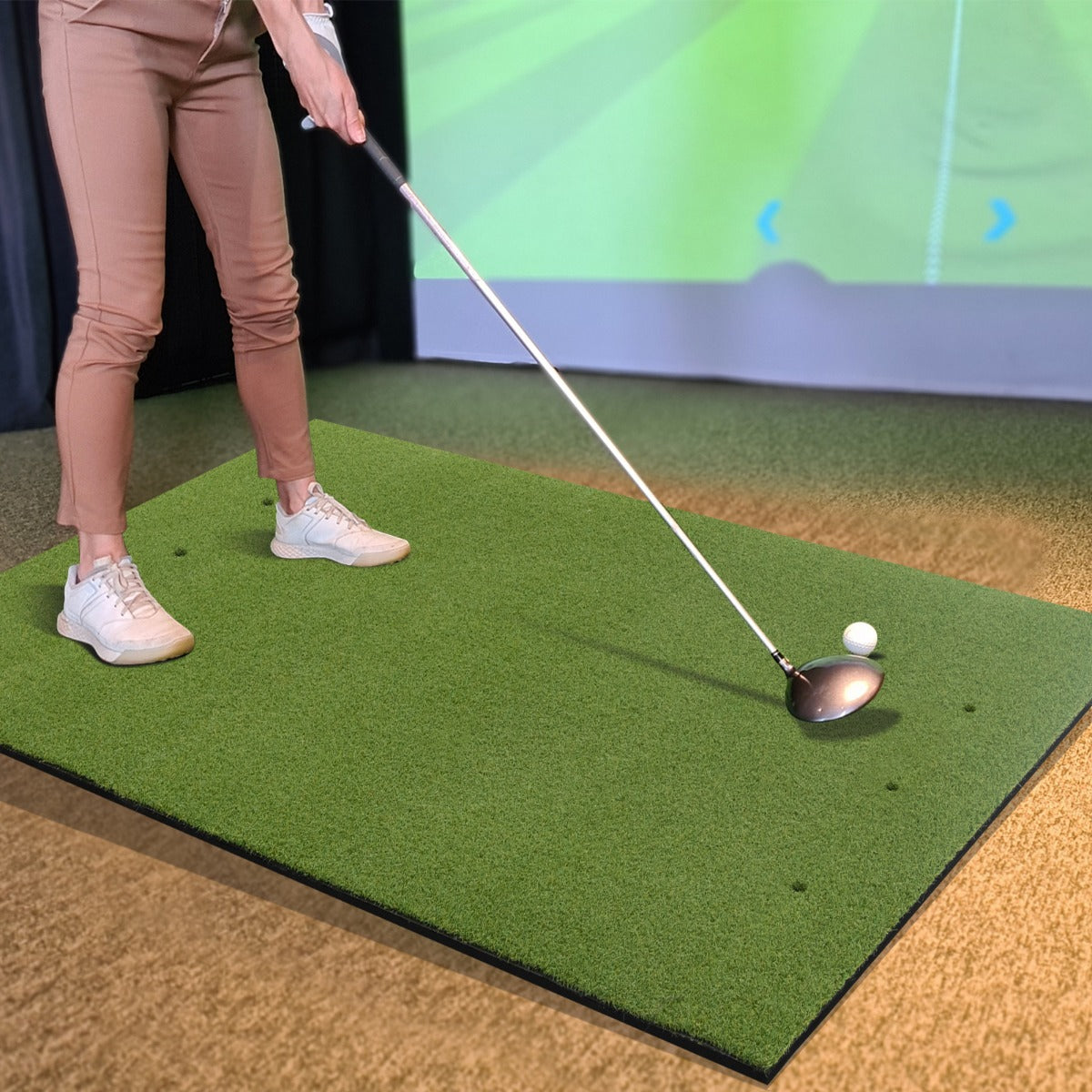 Golf Hitting Mat Includes 2 Rubber Tees and 2 Alignment Sticks-L