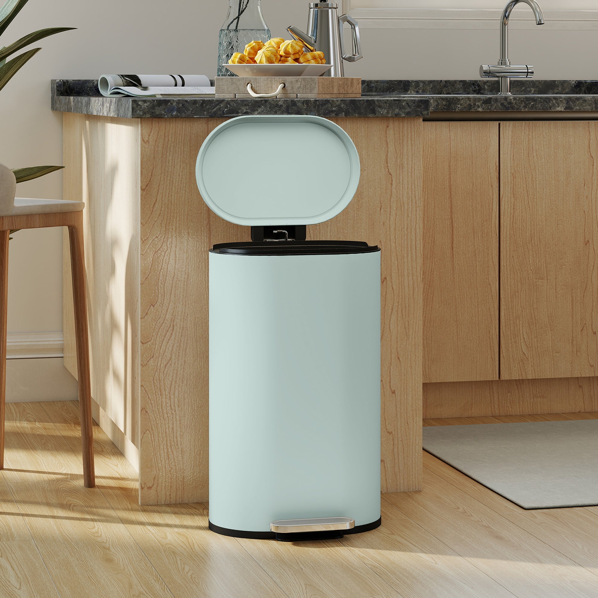 HOMCOM 30 L Modern Curved Kitchen Bin - Green