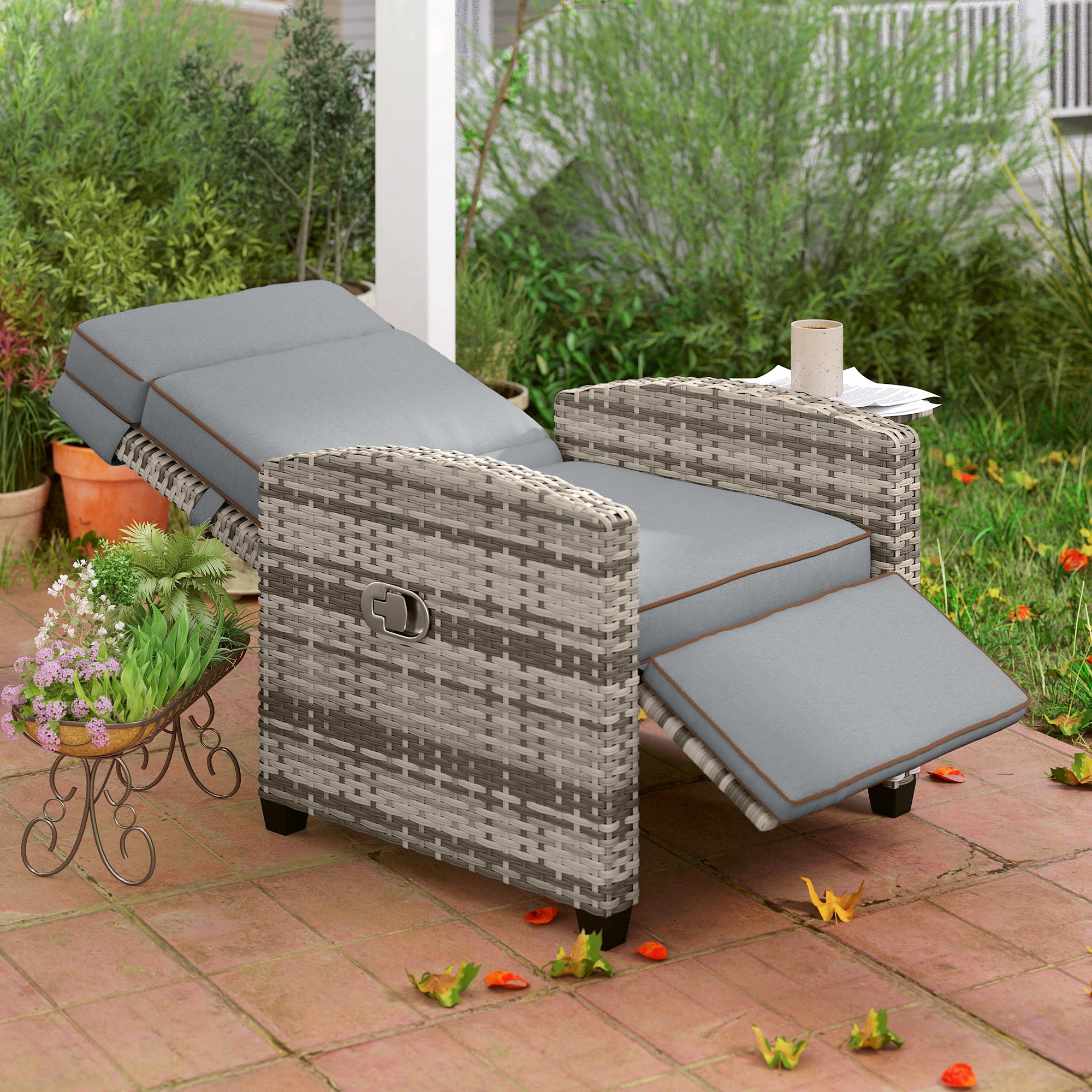 Outsunny 145√Ç¬∞ Reclining Rattan Armchair, with Footrest - Mixed Grey/Grey