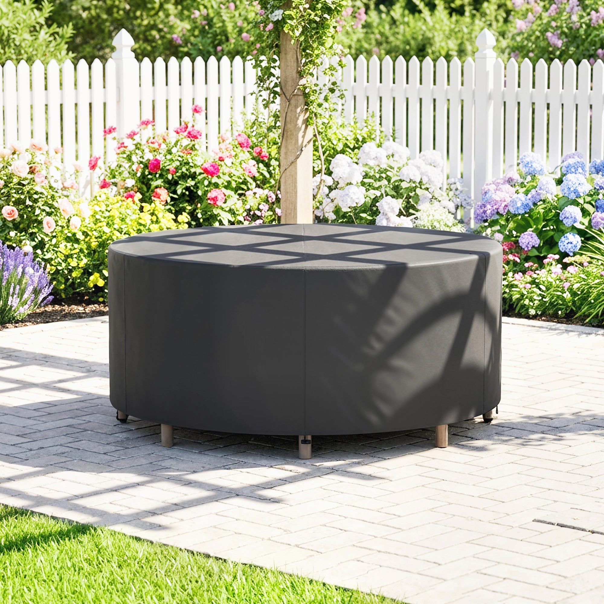 Outsunny Round Garden Furniture Cover, Waterproof Garden Table Cover, 420D Heavy Duty Oxford for Outdoor, Î¦214 x 70 cm, Black
