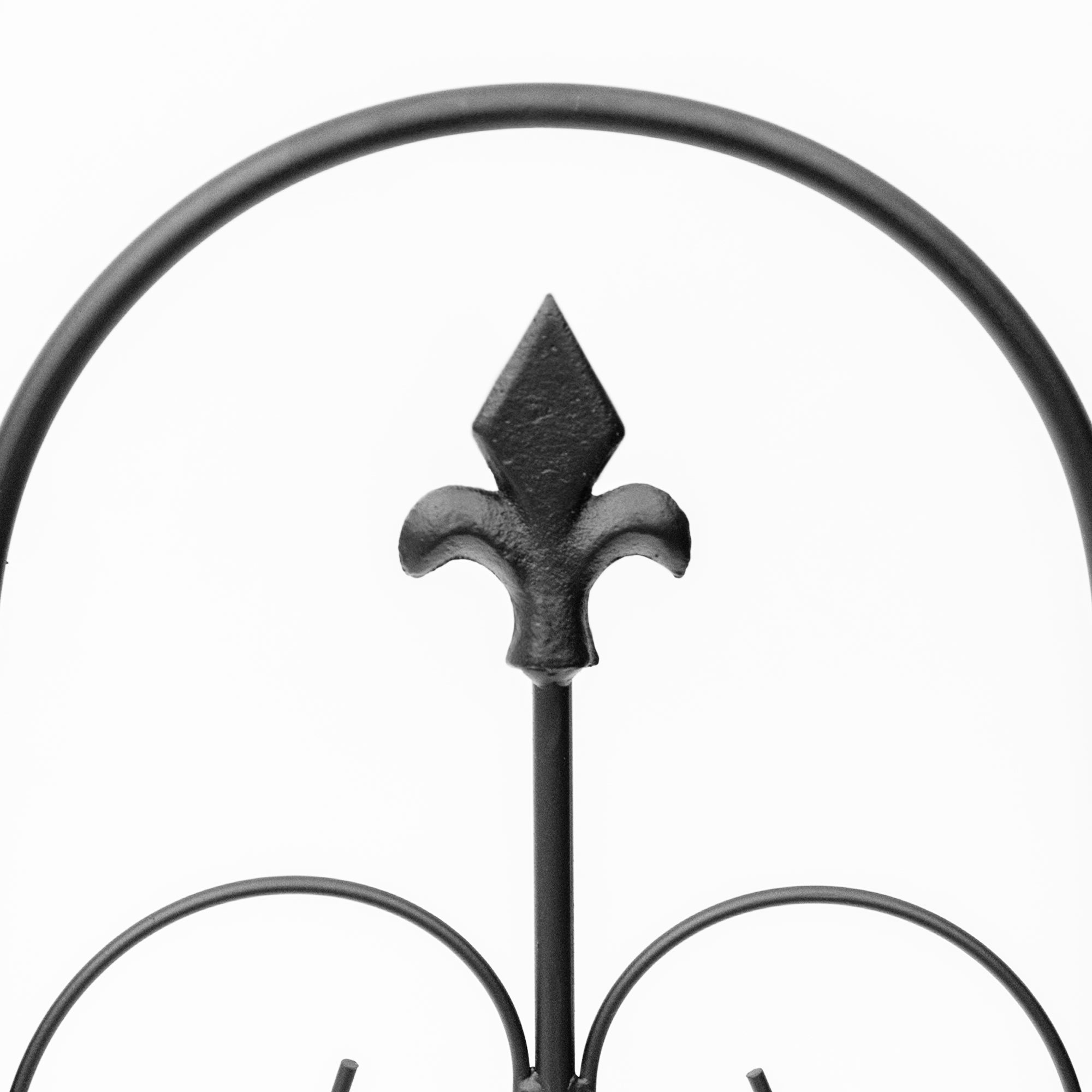 Outsunny Decorative Garden Fencing, 83cm (H) x 3m (L) 5PCs Outdoor Picket Fence Panels, Rustproof Metal Wire Landscape Flower Bed Border Edging Animal Barrier, Black