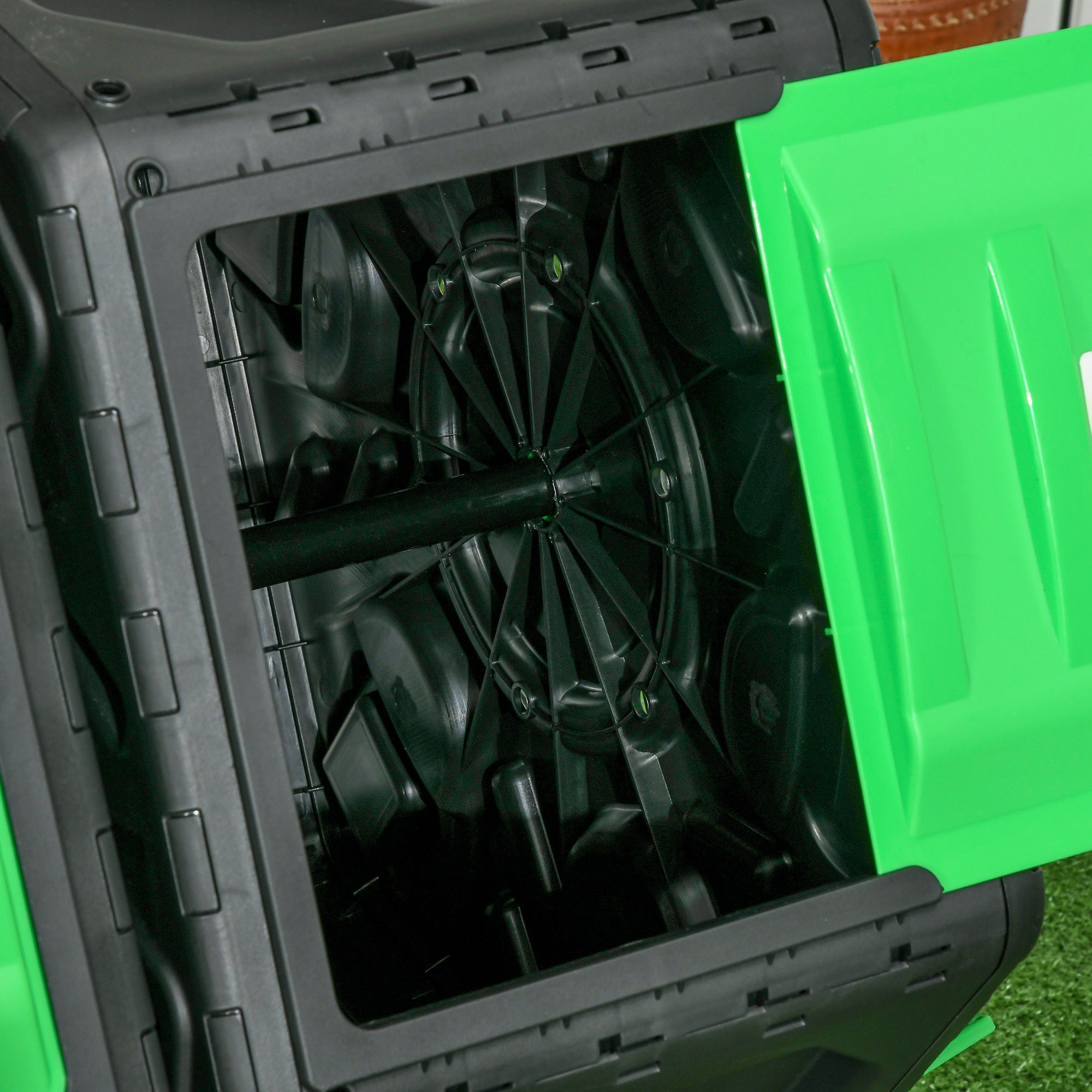 Outsunny 130L Double Chamber Composter - Black