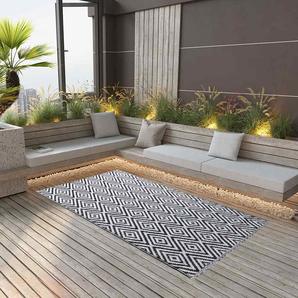 vidaXL Outdoor Carpet | White and black | Polypropylene (PP) | 120 x 180 cm 1