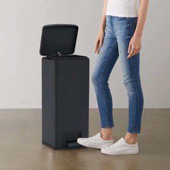 Dustbin with Pedal Anti-fingerprint 30L Stainless Steel Black
