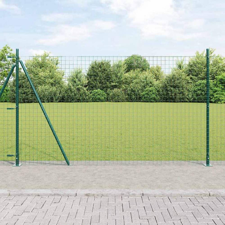 Fence Post with Concrete Base 7 pcs Green Powder-Coated Steel