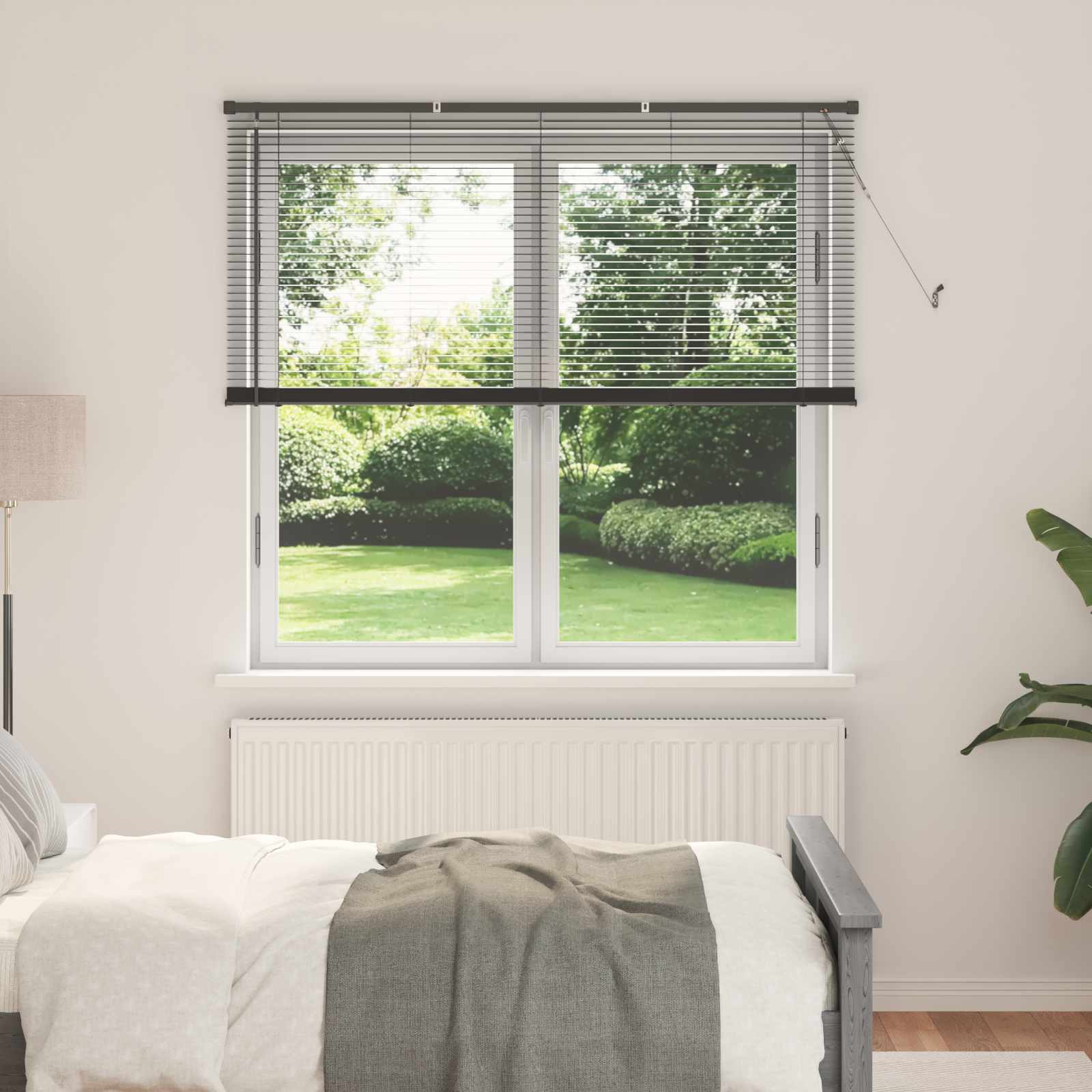 vidaXL Venetian Blind Silver Grey 150 x 140 cm 25 mm PVC 1