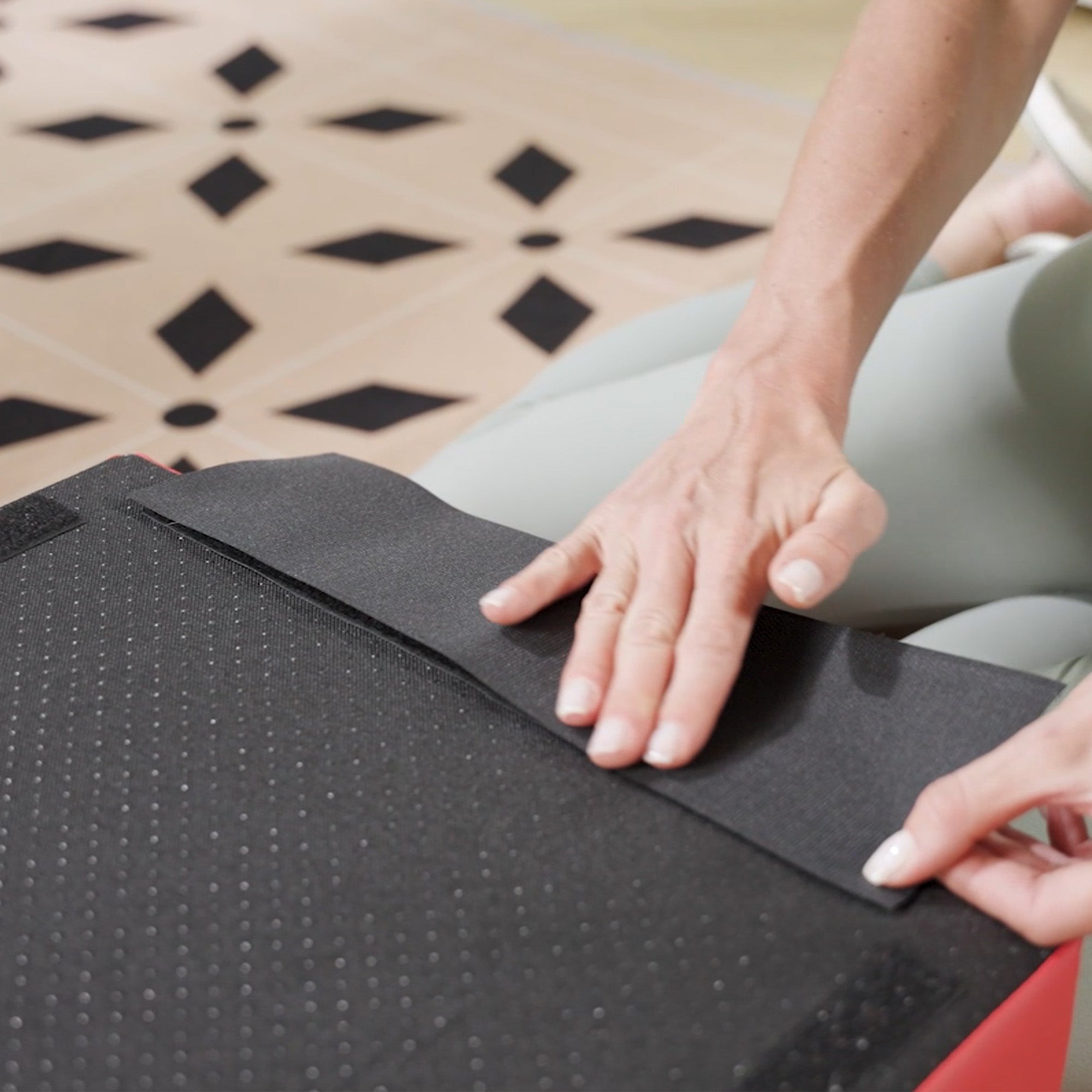 HOMCOM Soft Play Set, 7 Piece Soft Foam Blocks, Toddler Climb and Crawl Activity Play Set for 1-3 Years, Soft Play Equipment for Building and Stacking, Educational Play, Red