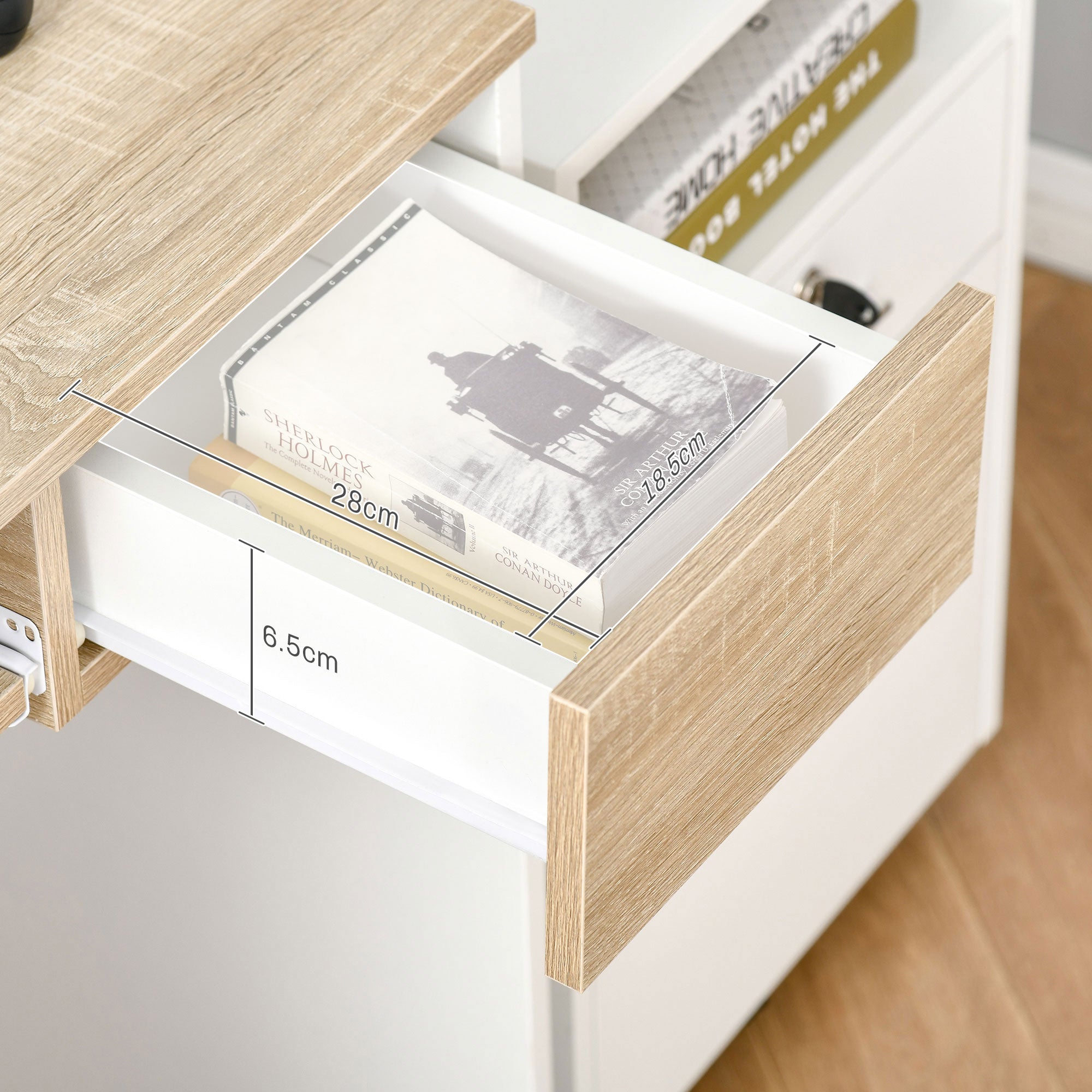 HOMCOM 80cm Compact Computer Desk with Keyboard Tray, Home Office Desk with Drawer for Bedroom Study, Oak