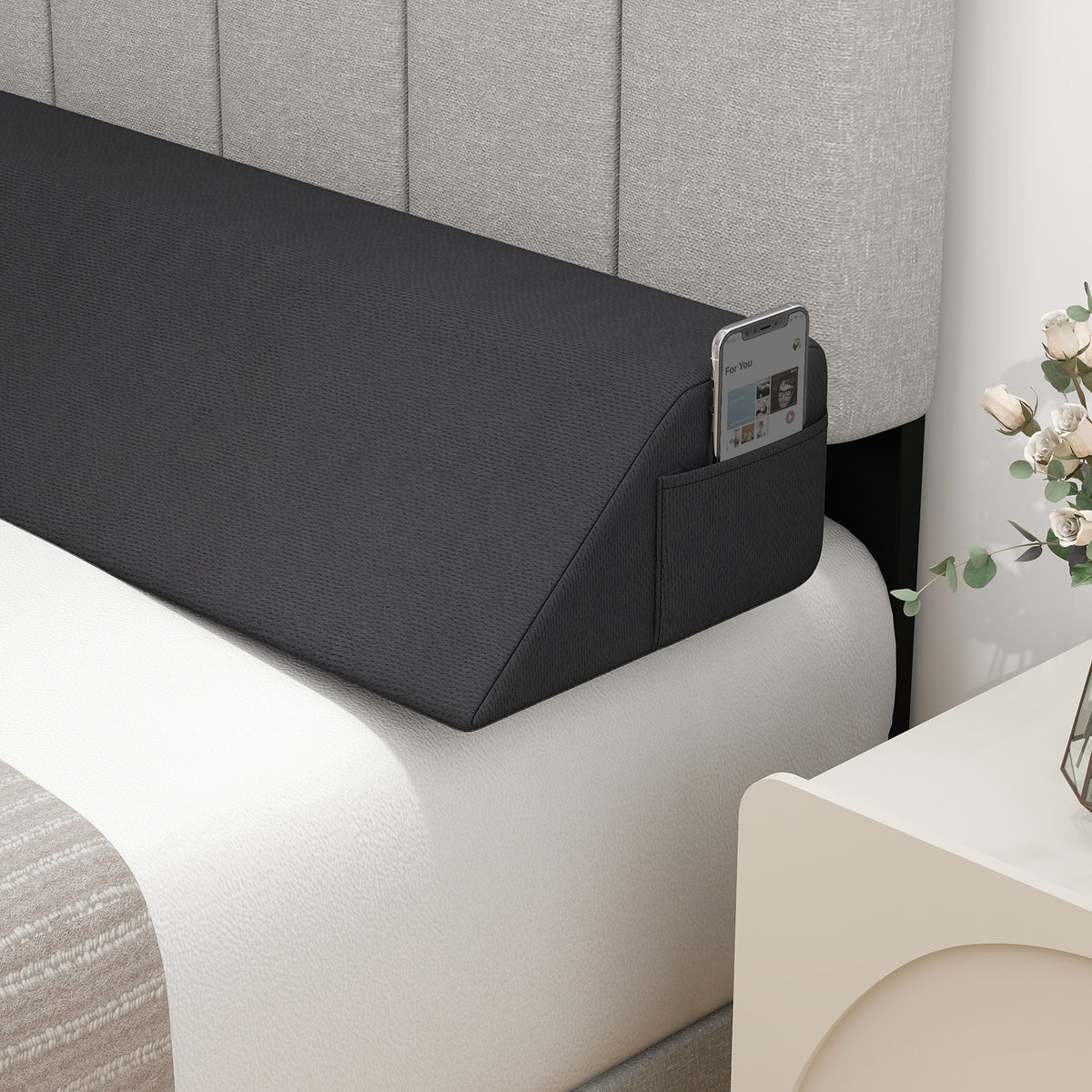 Bed Wedge Pillow with 2 Storage Pockets-Queen Size