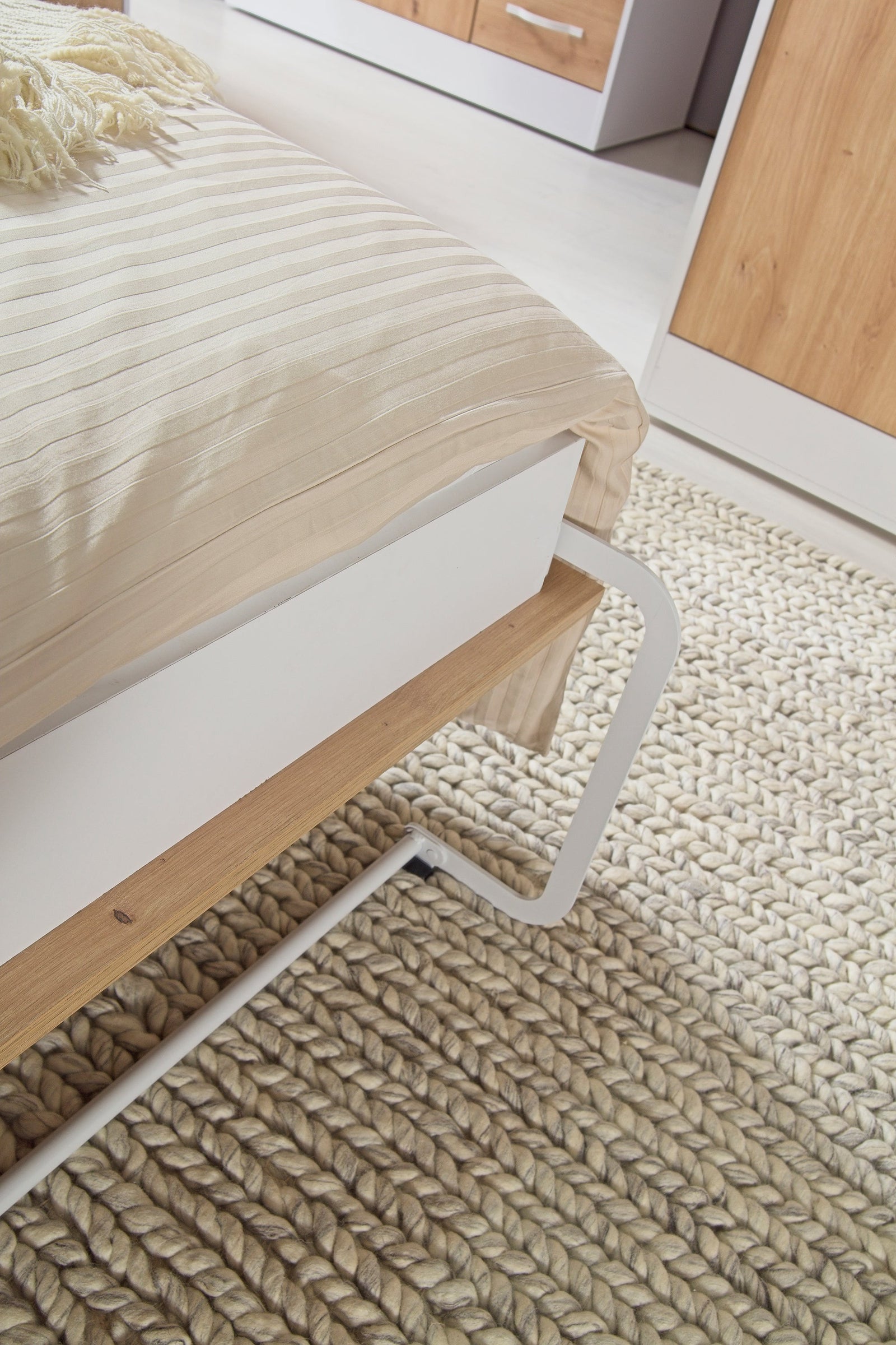 SPACEO Horizontal Wall Bed 120x200 White / Oak Artisan / Black Handles