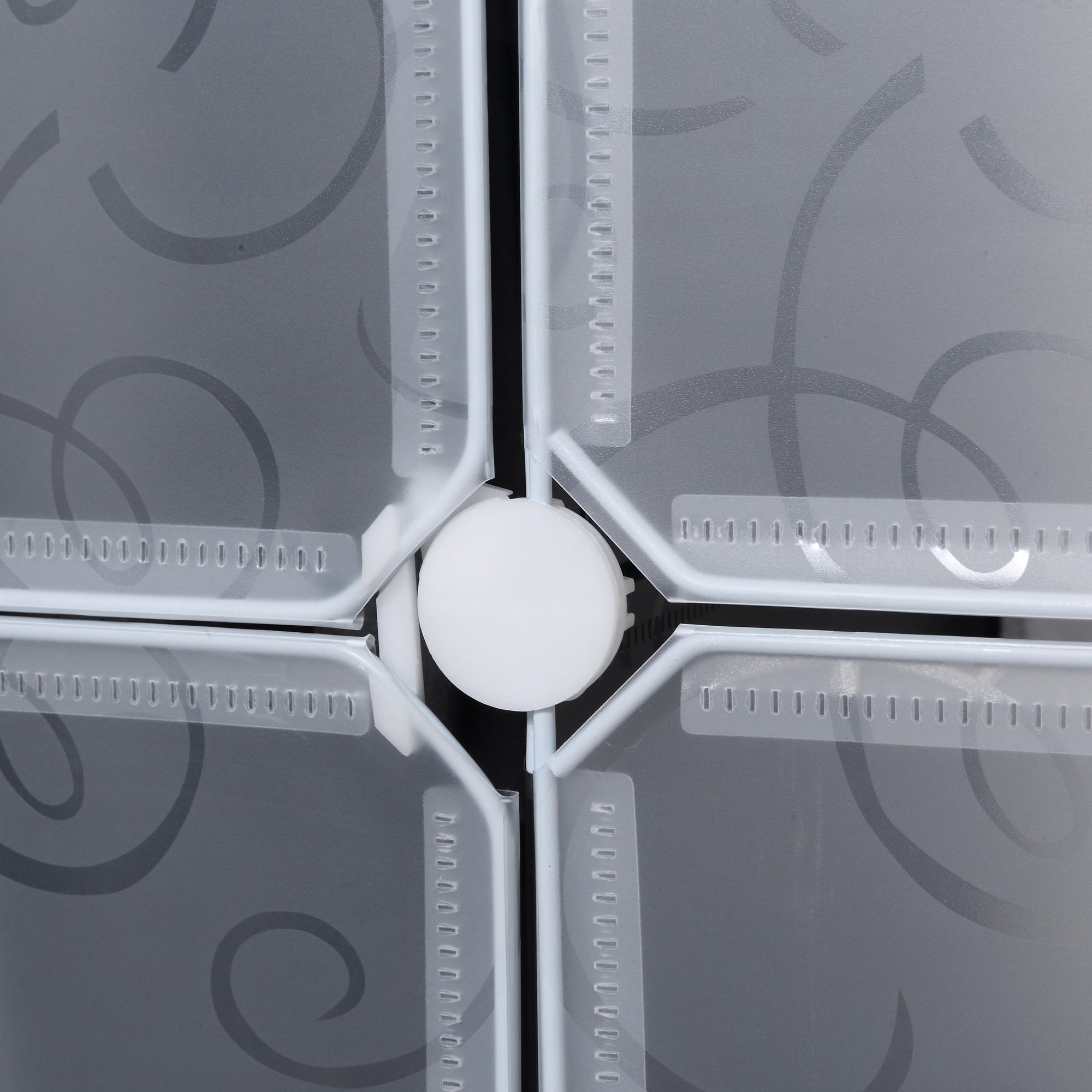 HOMCOM Portable Wardrobe for Bedroom, 15 Cube Closet with Hanging Rail, Modular Storage Cabinet, Plastic Armoire for Space Saving, White and Black