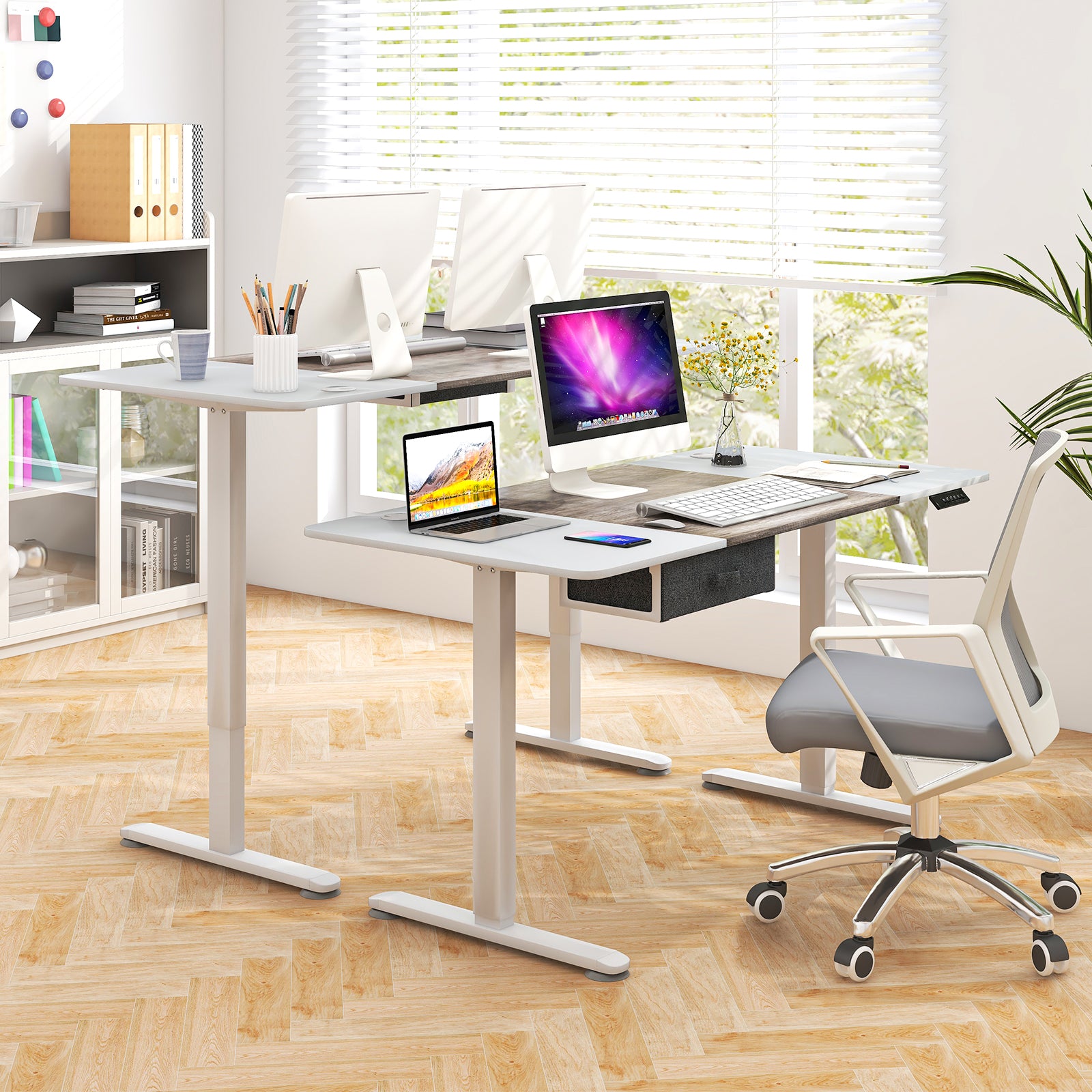 Electric Height Adjustable Standing Desk with USB Charging Port-Grey