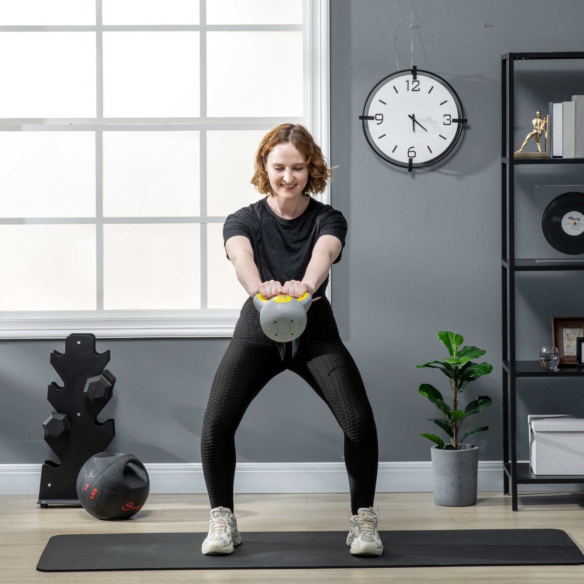 SPORTNOW Kettlebell, 4kg Kettle Bells with Handle for Home Gym Weight Lifting and Strength Training, Yellow and Grey