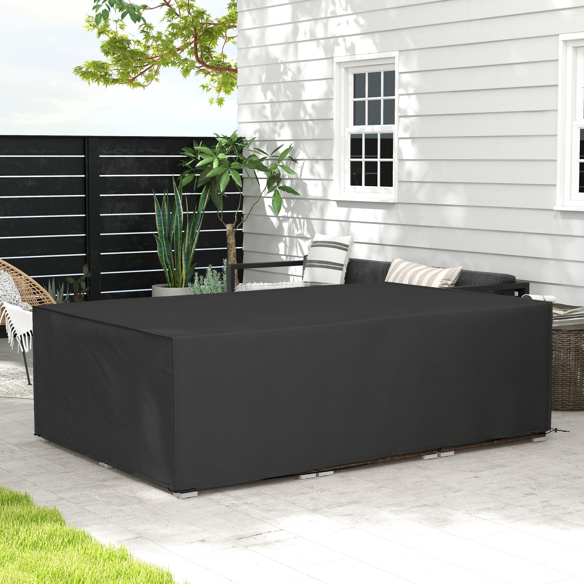 Outsunny 155 x 222cm Waterproof Furniture Cover - Black
