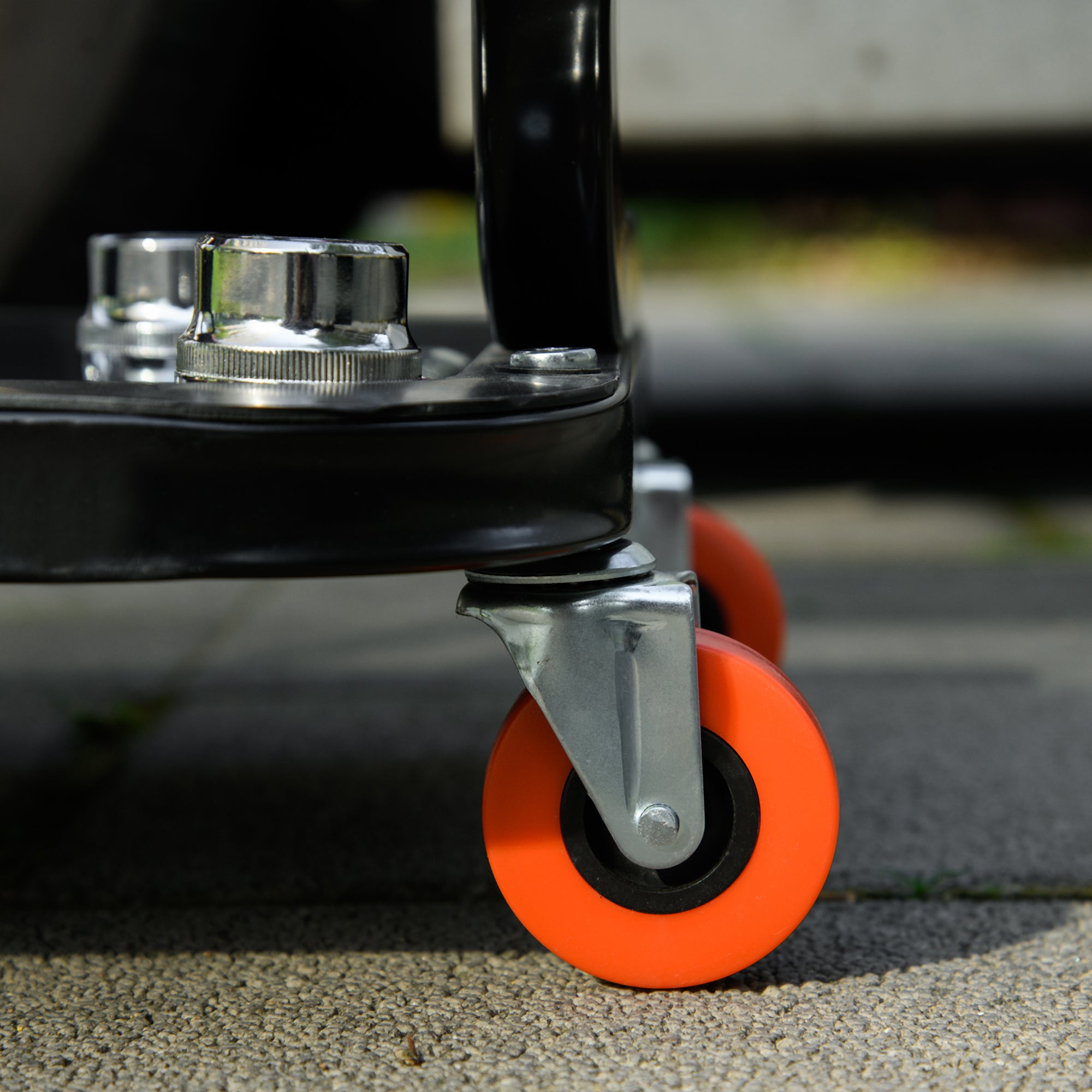 HOMCOM Workshop Stool, Rolling Machine Stool with 360√Ç¬∞ Swivel, Padded Seat, Tool Tray, Red