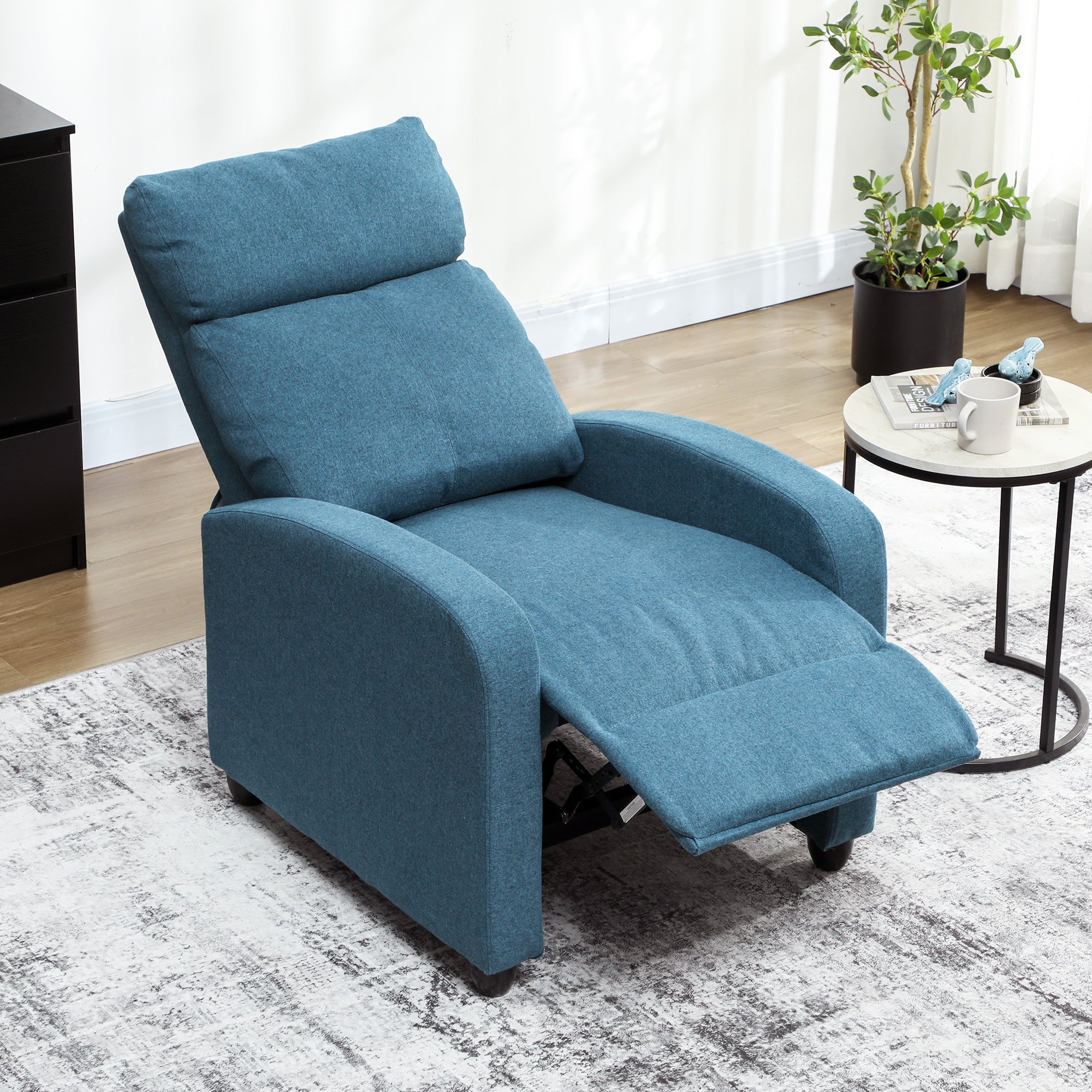 HOMCOM 135√Ç¬∞ Push Back Recliner Armchair, with Footrest - Blue