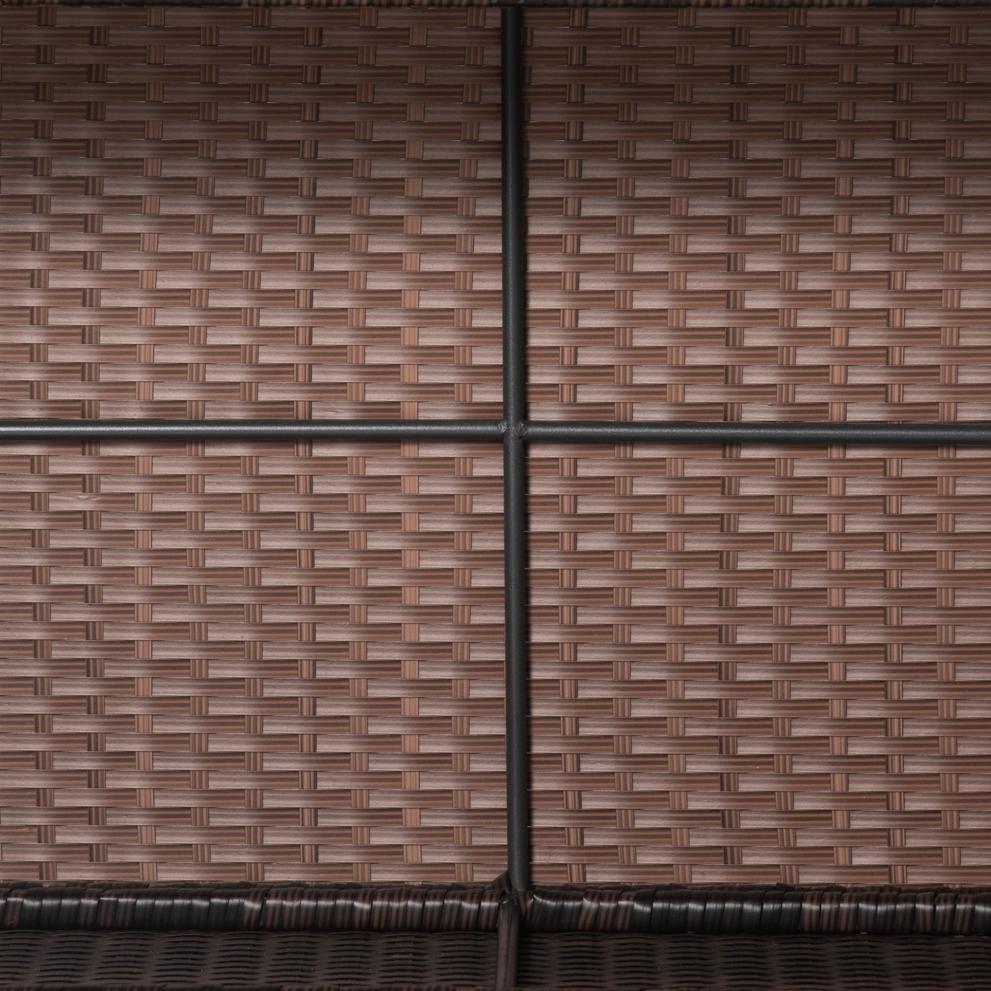 Outsunny PE Rattan Garden Coffee Table with Glass Table Top - Brown