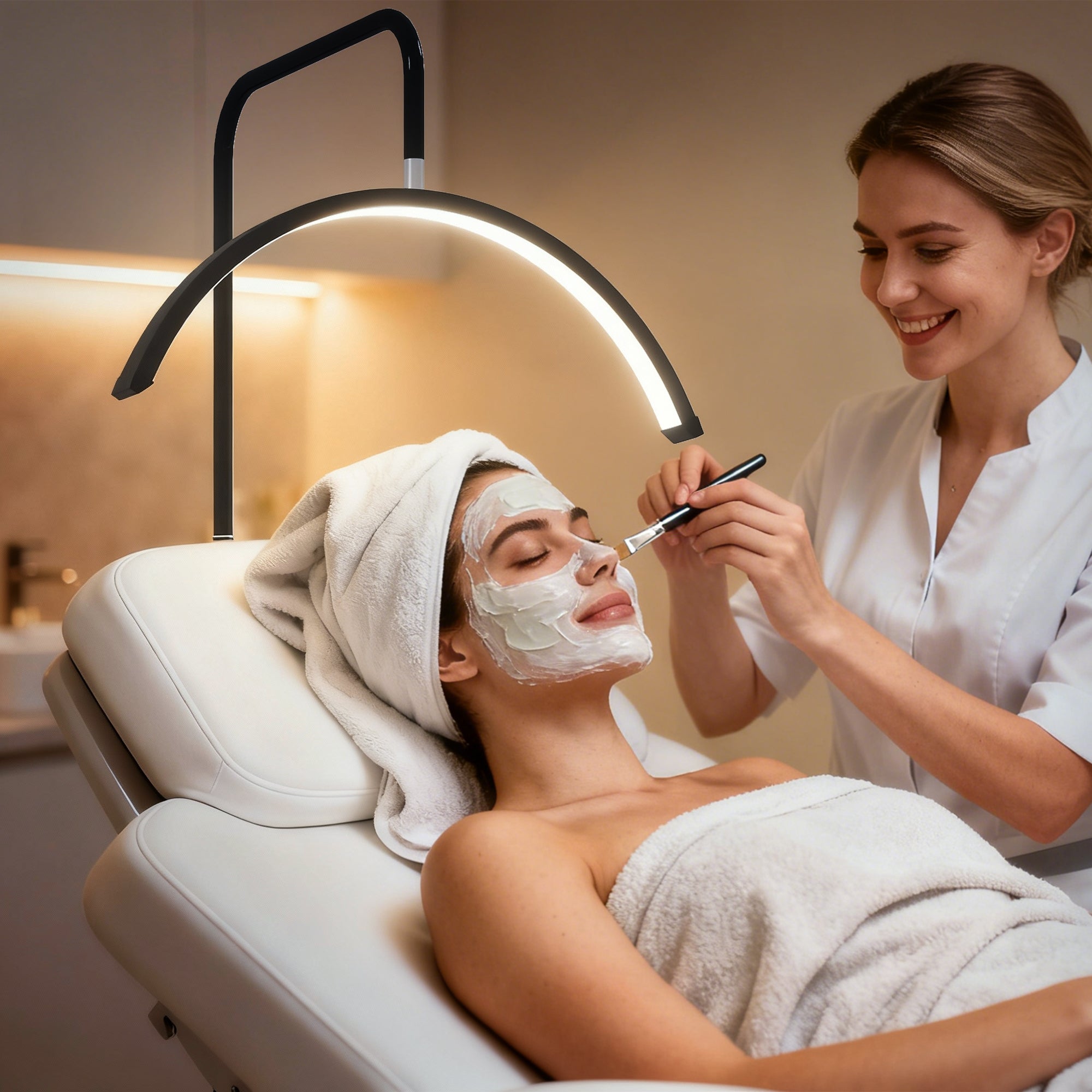 HOMCOM Half Moon Lash Light, Beauty Floor Lamp with 350Â° Rotatable Head, 7 Colour Temperature and Phone Holder, Dimmable Standing Lamp for Eyelash Extension, Tattoo, Nails, Skincare, Black