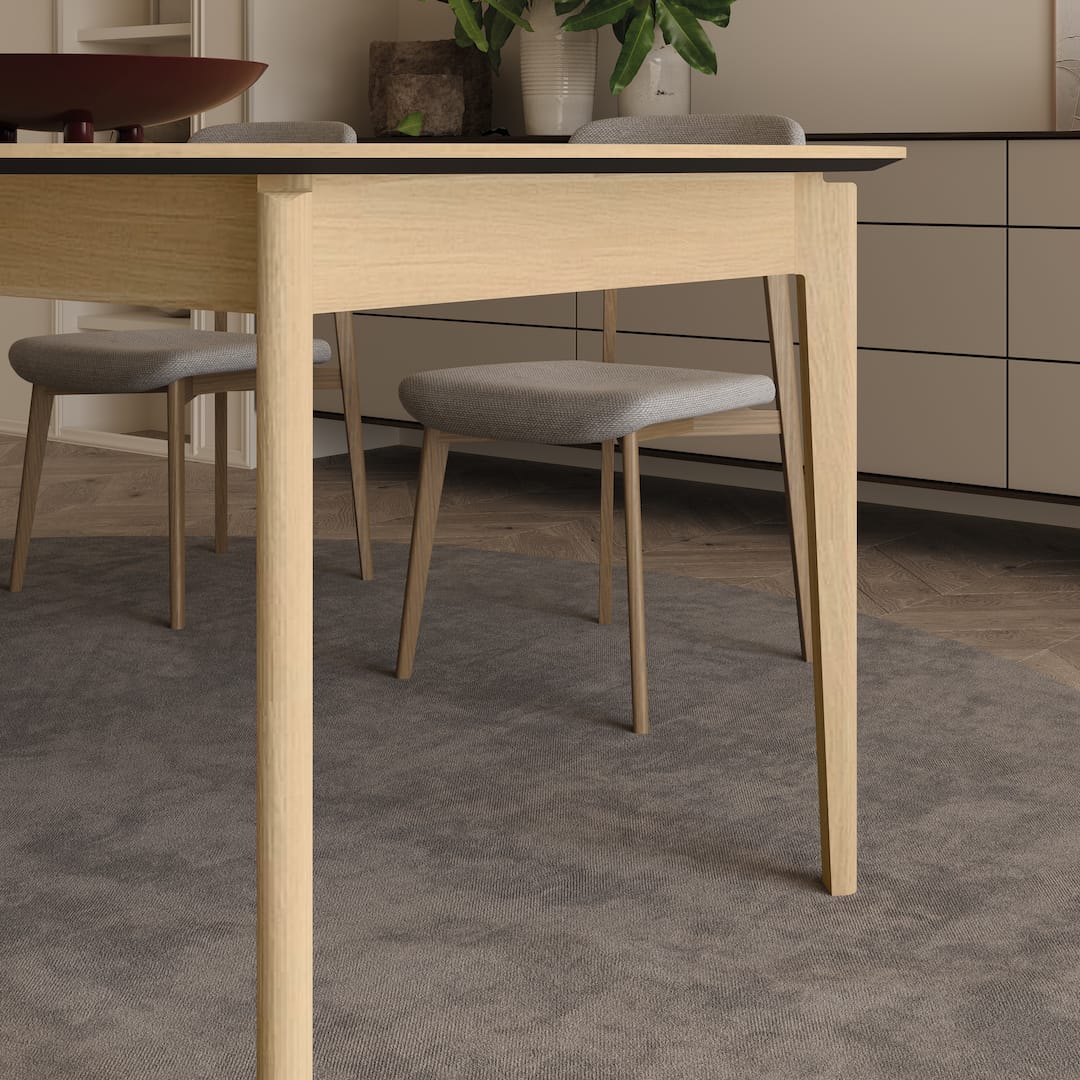 Plot PT-05 Extendable Dining Table 90cm