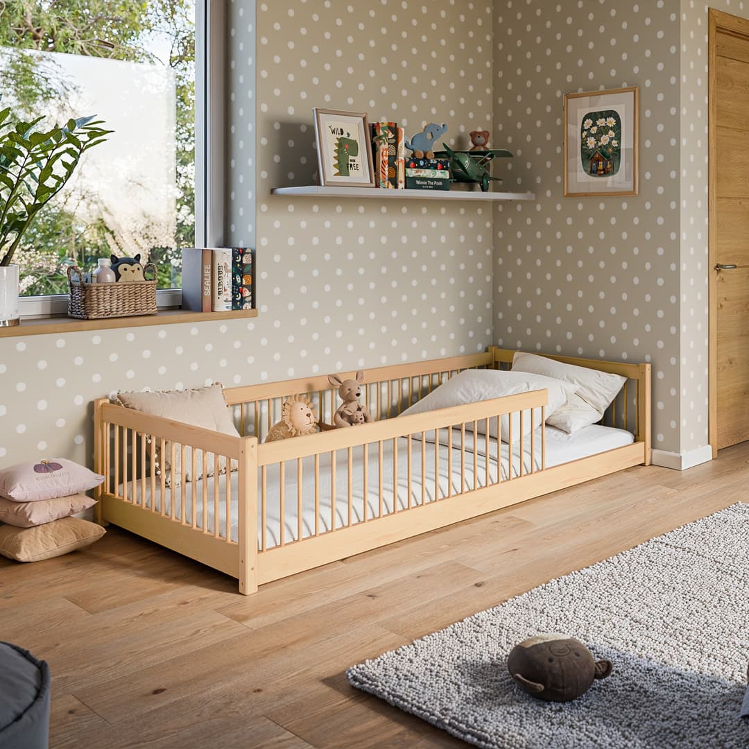 Wooden Single Bed Pedro [EU Single]