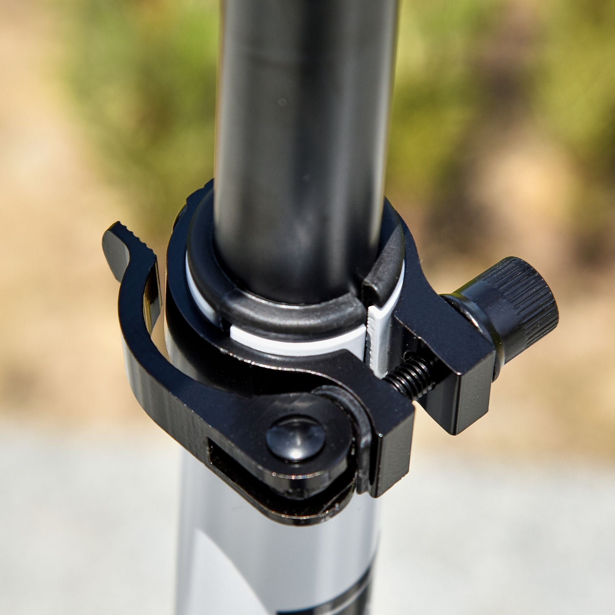 HOMCOM Folding Kick Scooter, Adjustable Ride On Scooter with 200mm Big Wheels and Double Shock Absorption, Urban Scooter for 14+ Teens Adult, White