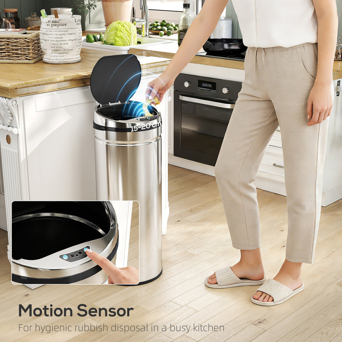 HOMCOM 50L Stainless Steel Sensor Bin - Silver Tone