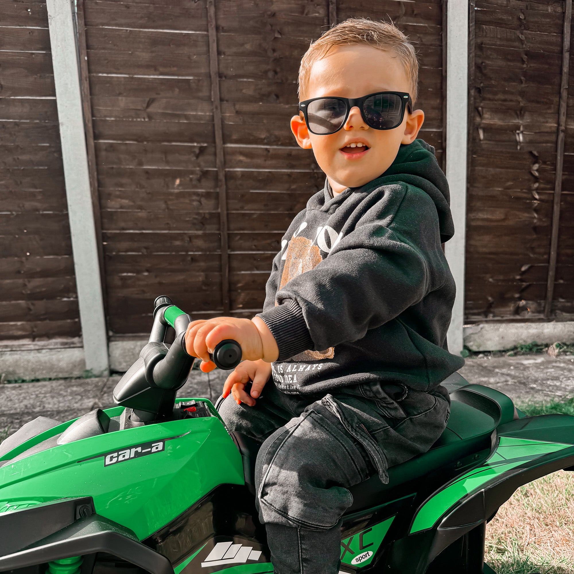 HOMCOM 12V Ride-On Quad Bike, with Music, Horn, LED Lights, for Ages 3-5 Years, Green