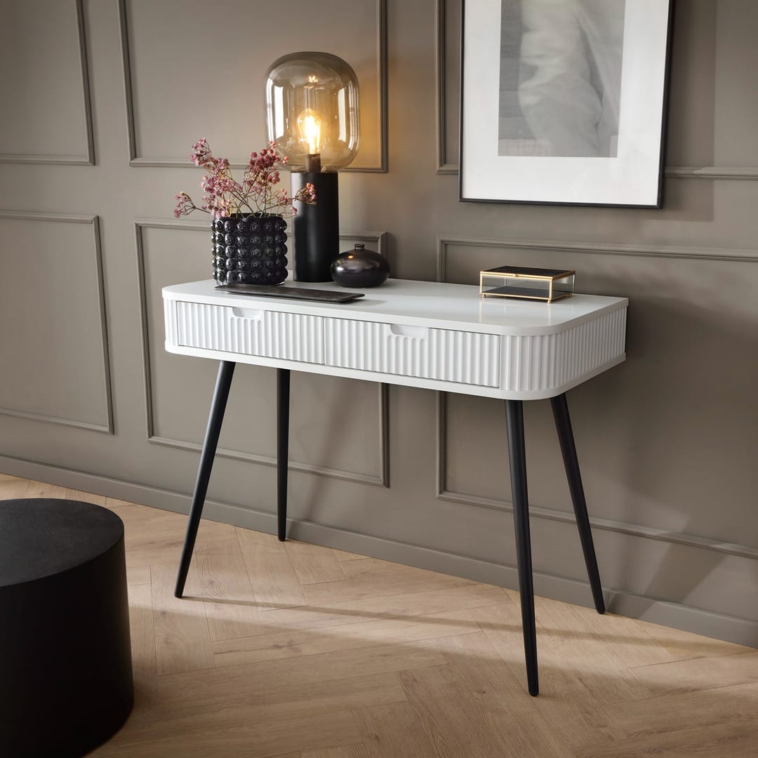 Zova Desk 103cm