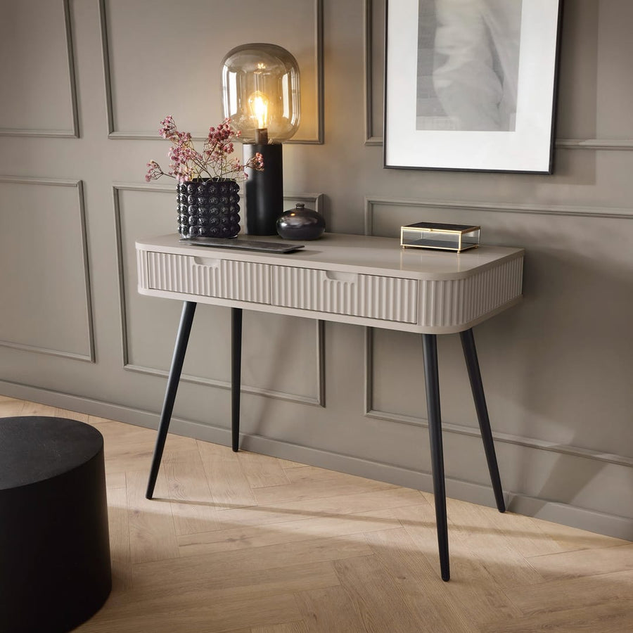 Zova Desk 103cm