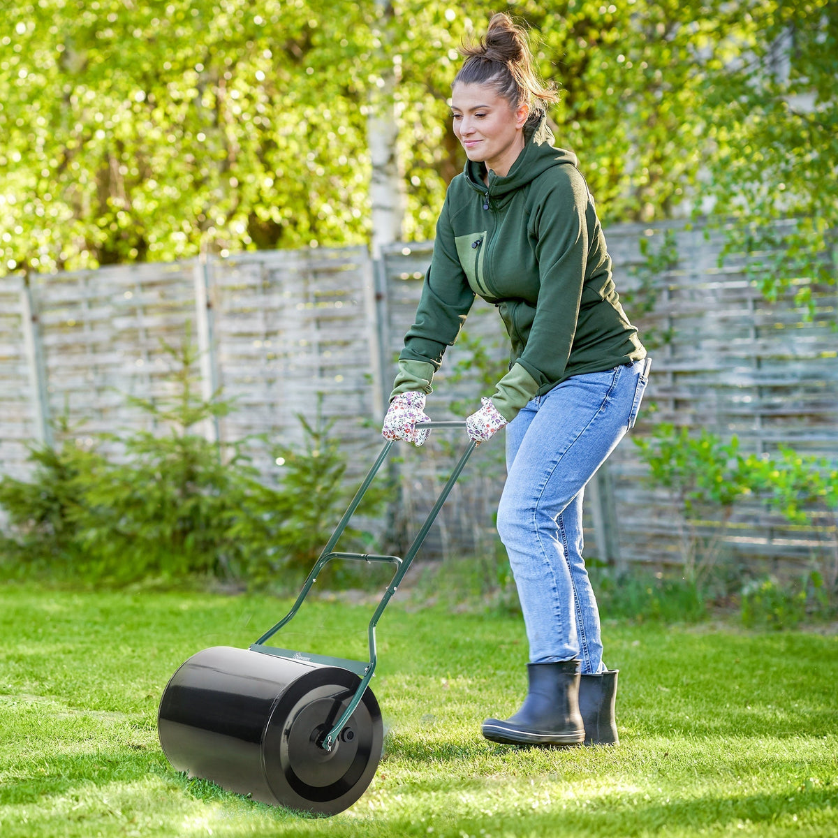 Outsunny 50cm Steel Garden Lawn Roller Push Pull w/ Fillable Cylinder Water Sand Plug Lawn Flatten Seed Sow Rolling Drum w/ Handle