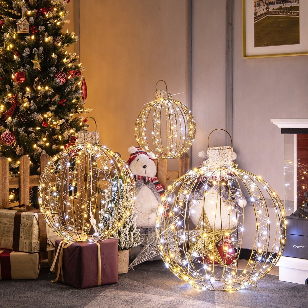 3 Pieces Christmas LED Ball Lights in Golden, image 2