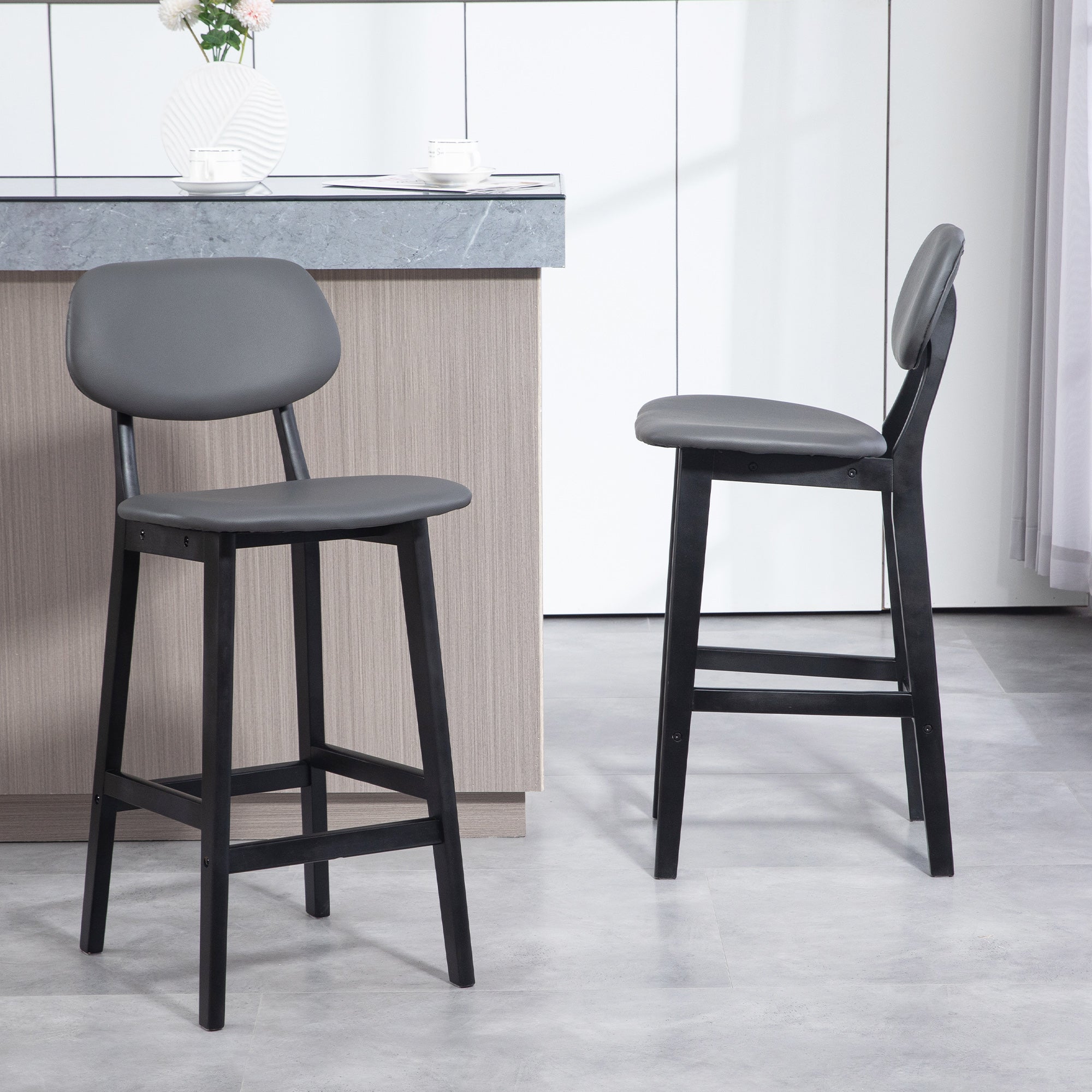 HOMCOM Bar Stools Set of 2, Breakfast Bar Chairs, PU Leather Upholstered Kitchen Stools with Backs, Footrests and Solid Wood Legs, Dark Grey