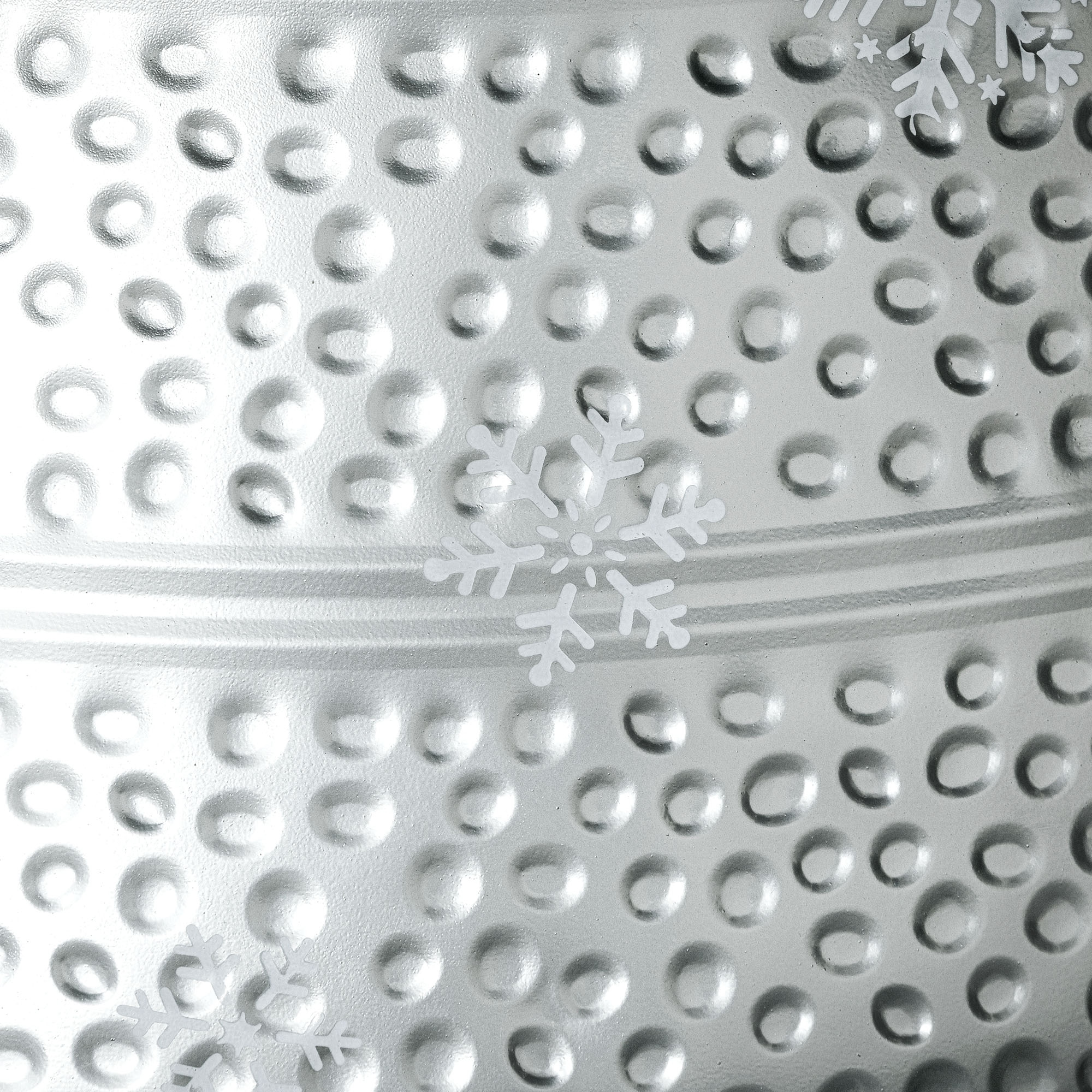 HOMCOM 66cm Hammered Steel Christmas Tree Base Collar