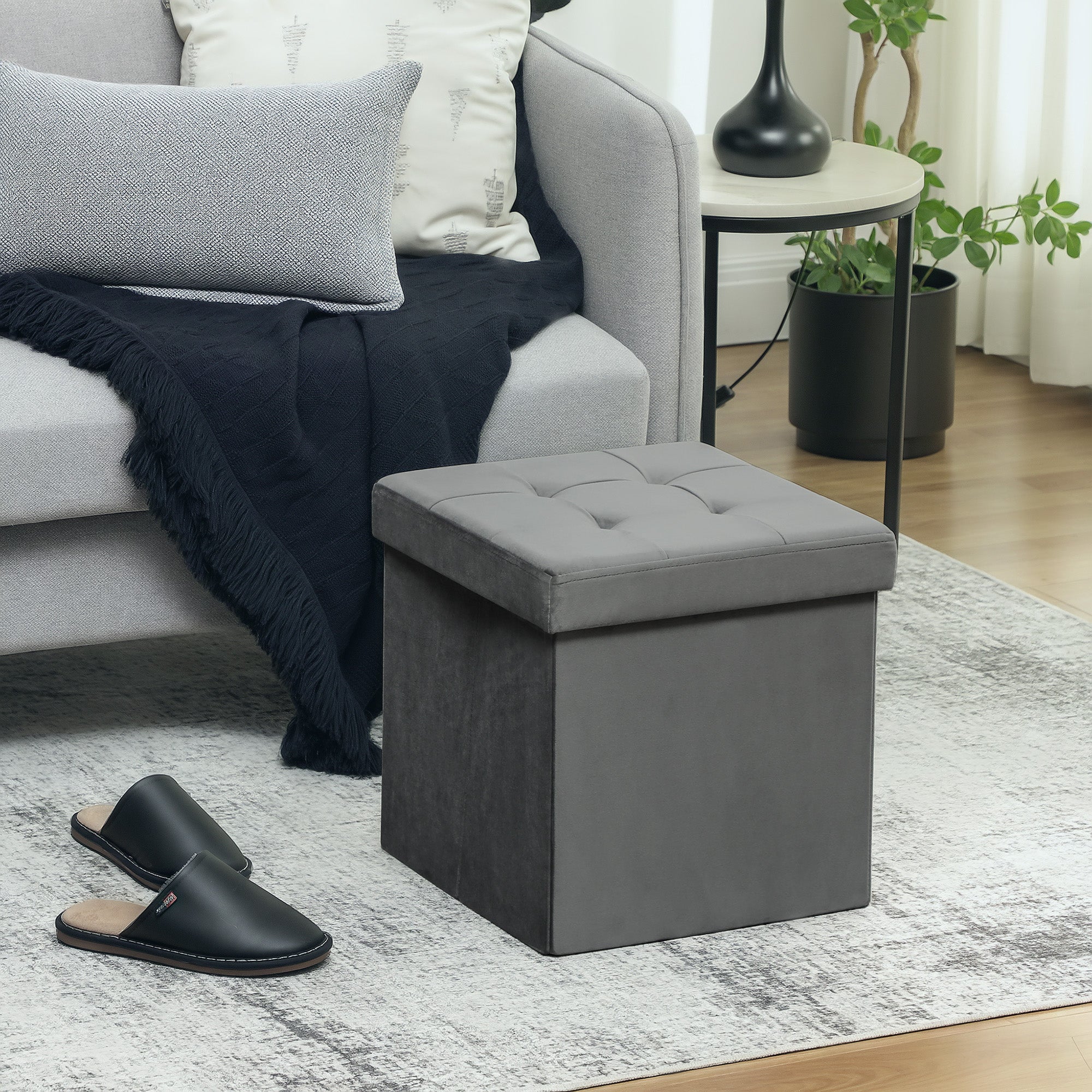 HOMCOM Foldable Velvet-Feel Storage Ottoman - Grey
