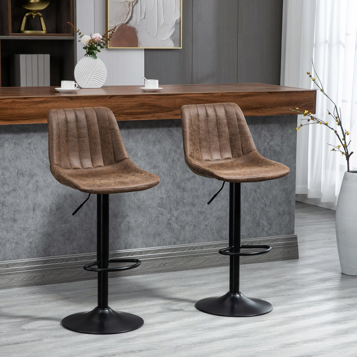 HOMCOM Bar Stools Set of 2, Swivel Counter Height Barstools with Back, Adjustable Bar Chairs, Breakfast Dining Stools for Kitchen Island Counter with Adjustable Steel Footrest & Base, Brown