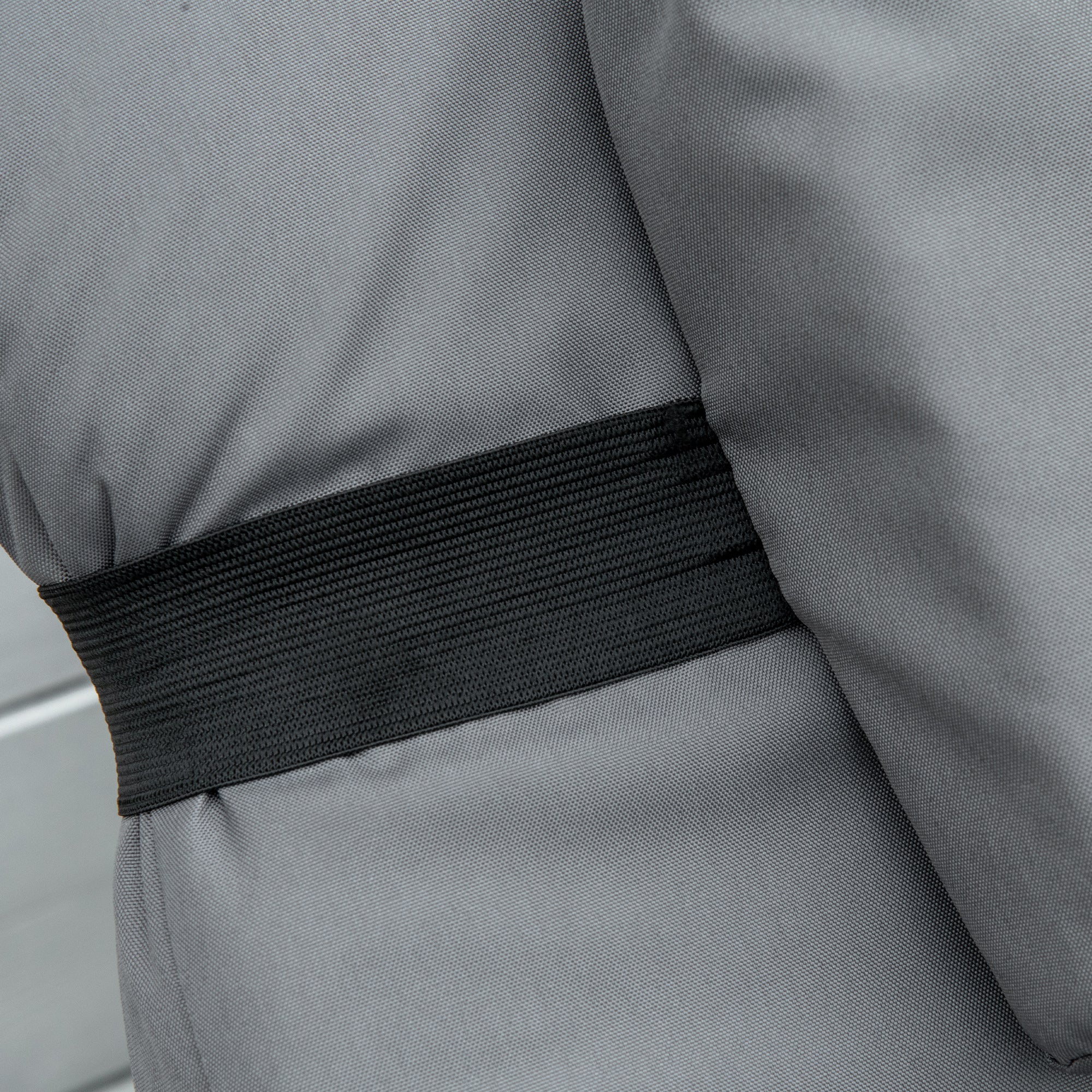 Outsunny Rattan Sun Lounger, 5-Level Adjustable Garden Lounger Recliner with Cushion and Headrest, Outdoor Reclining Sunbed, Steel Frame Garden Chair for Patio, Beach, Terrace, Dark Grey