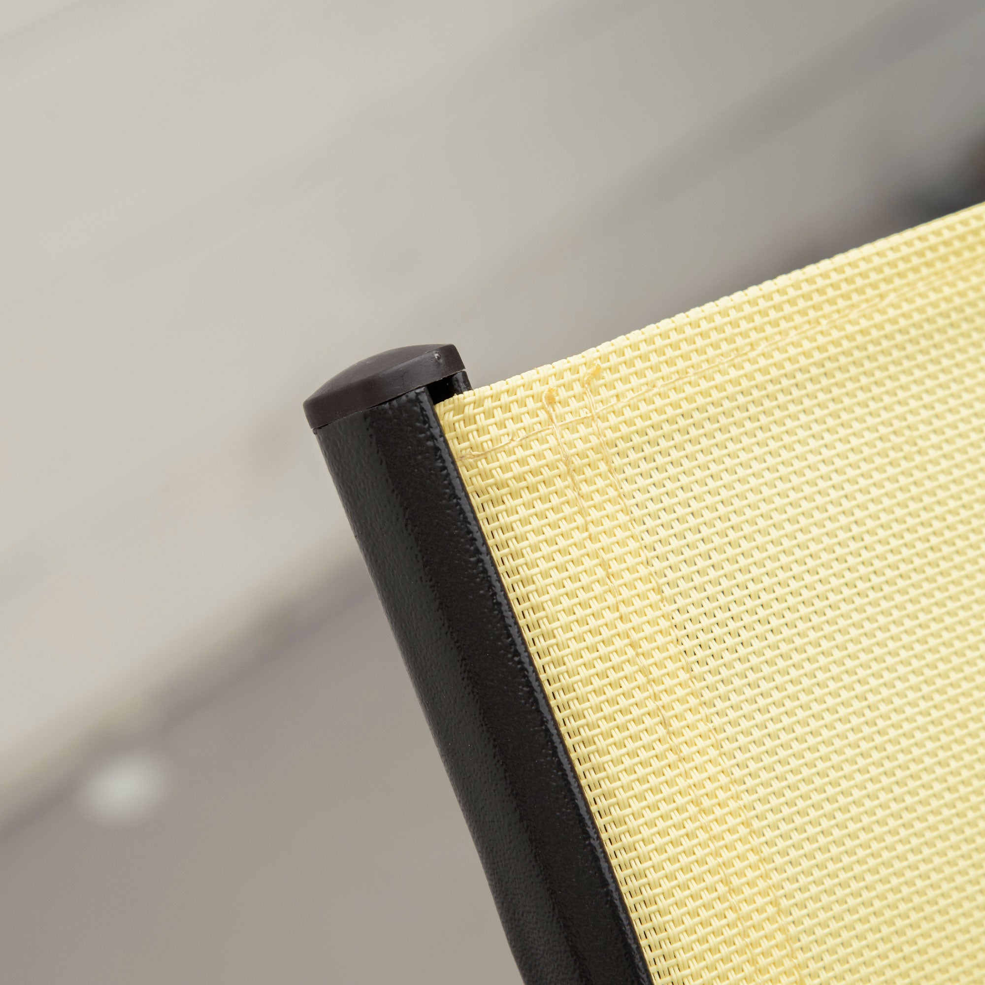 Outsunny Set of Four Stackable Mesh Seat Chairs - Beige