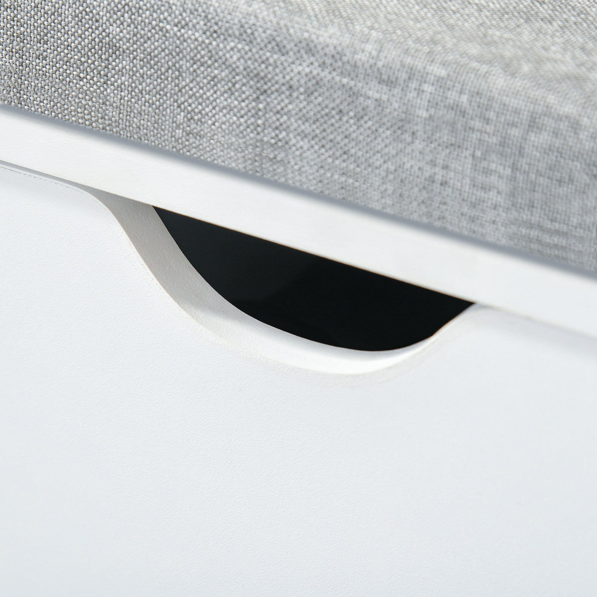 HOMCOM Shoe Storage Bench with Cushion - White