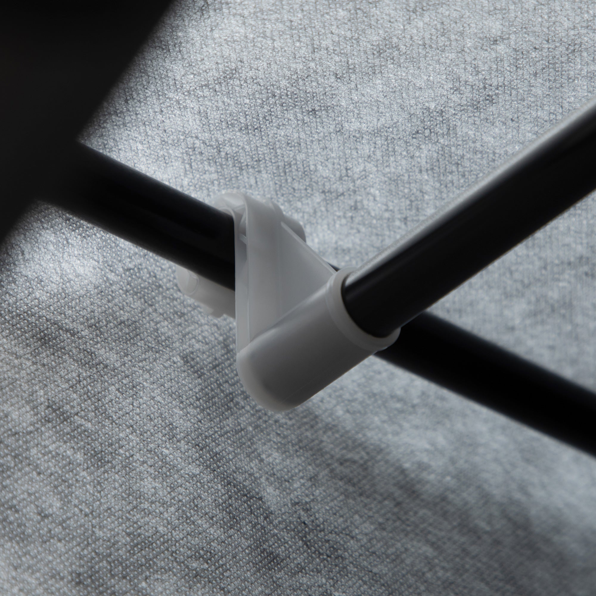 HOMCOM Fabric Wardrobe, with Rails and Shelves - Dark Grey