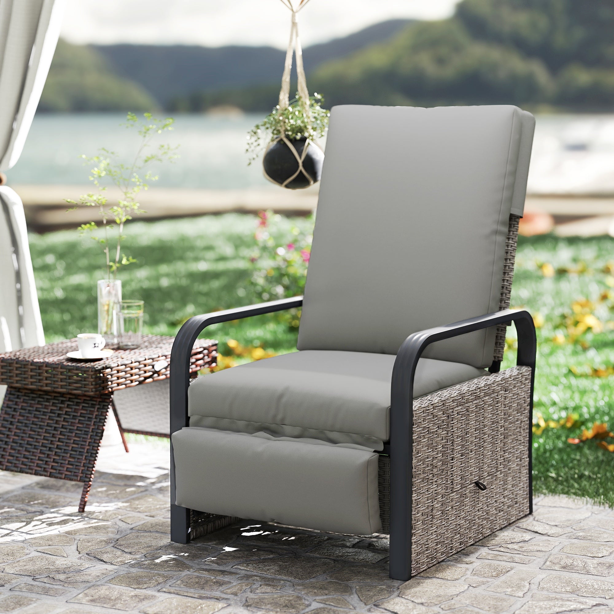 Outsunny 140√Ç¬∞ Reclining Rattan Armchair - Mixed Grey