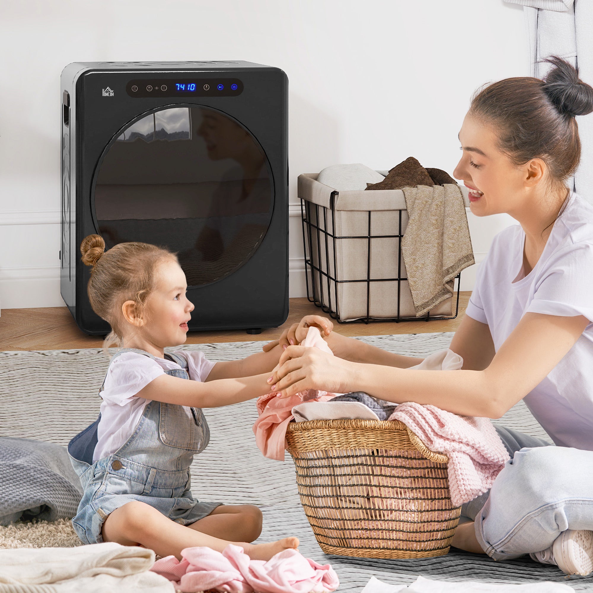 HOMCOM 4kg Compact 40-60√¢‚Äû∆í Tumble Dryer - Black