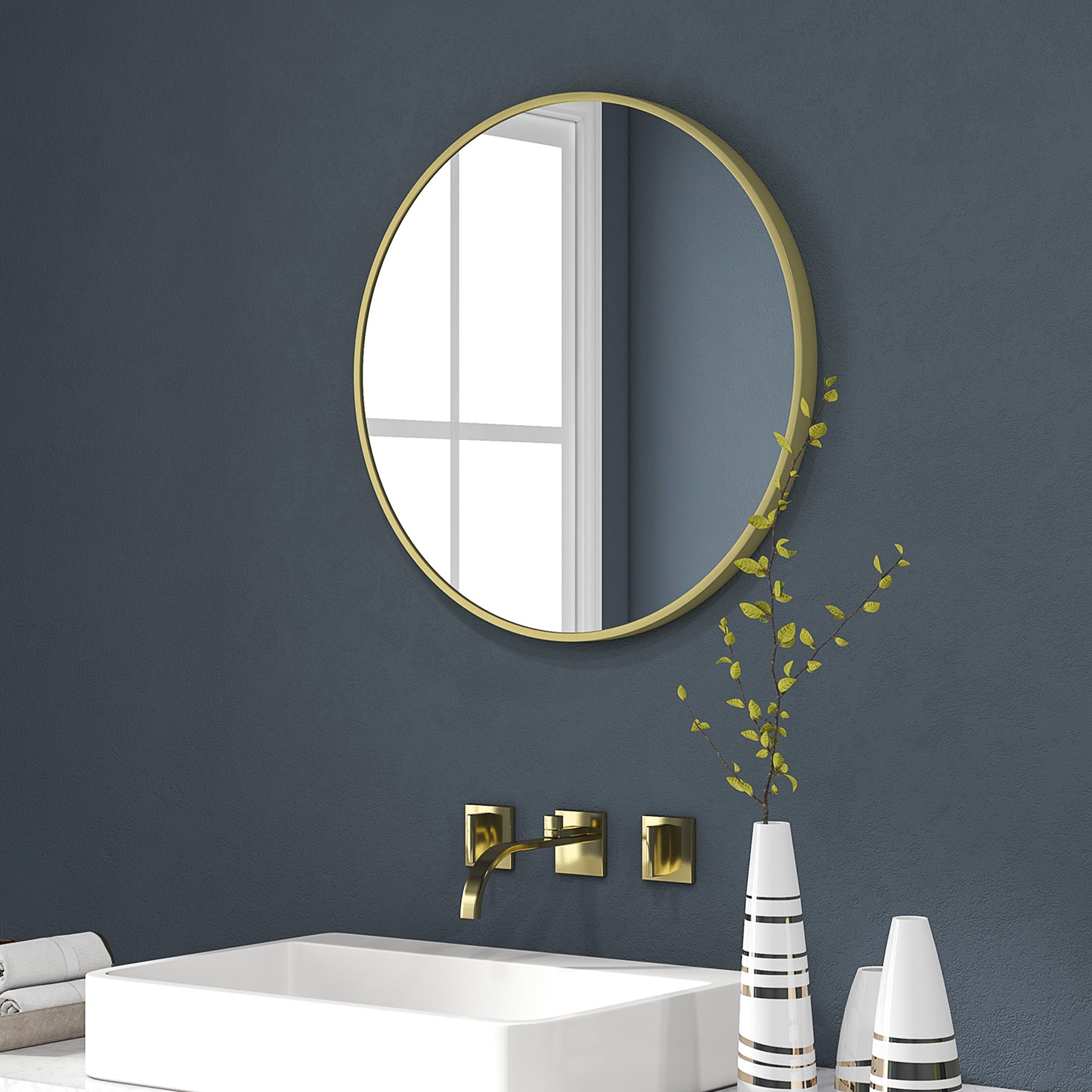 HOMCOM 70cm Aluminium Frame Round Bathroom Mirror - Gold Tone