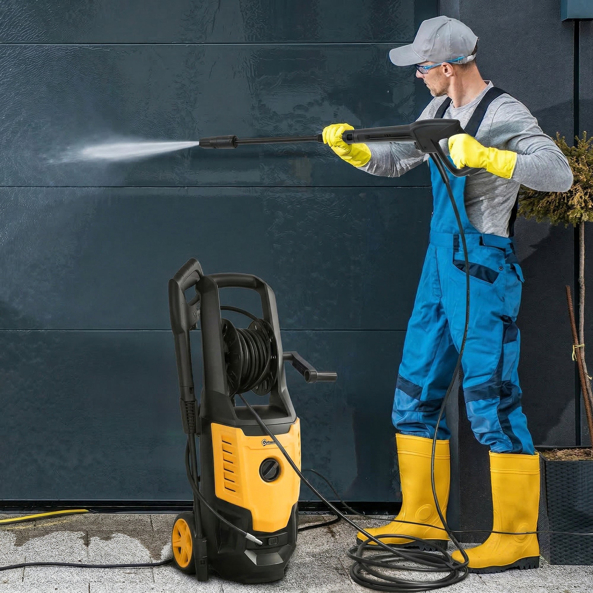 Outsunny 2200W HighÂ PressureÂ Washer, 170 Bar Pressure Washer with Adjustable Nozzle and 6M Hose, 33 x 31.5 x 80.5 cm, Yellow