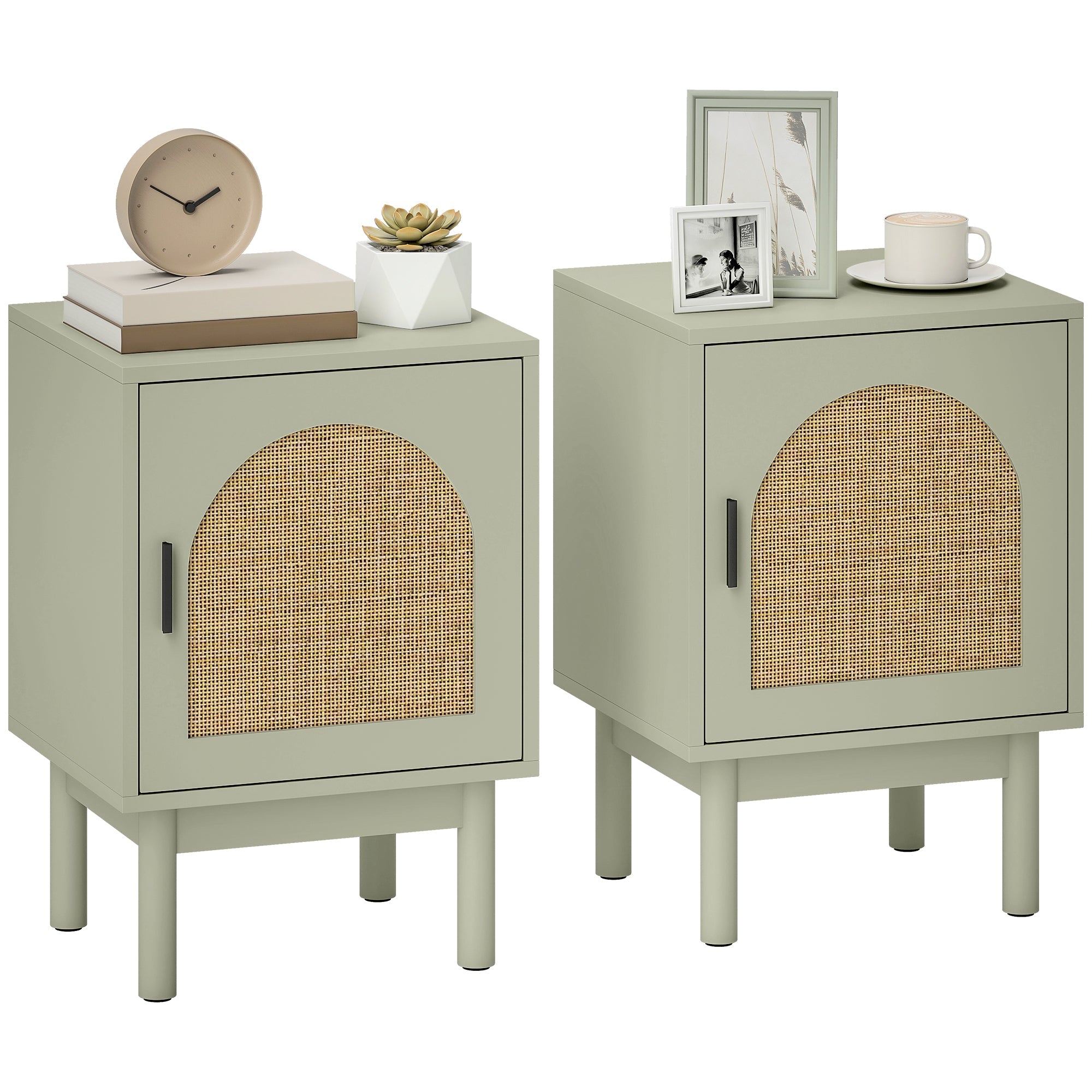 HOMCOM Set of 2 Rattan Bedside Tables, Boho Nightstands with Solid Wood Legs and Storage Cabinet for Living Room, Bedroom, Accent End Side Table, Light Green