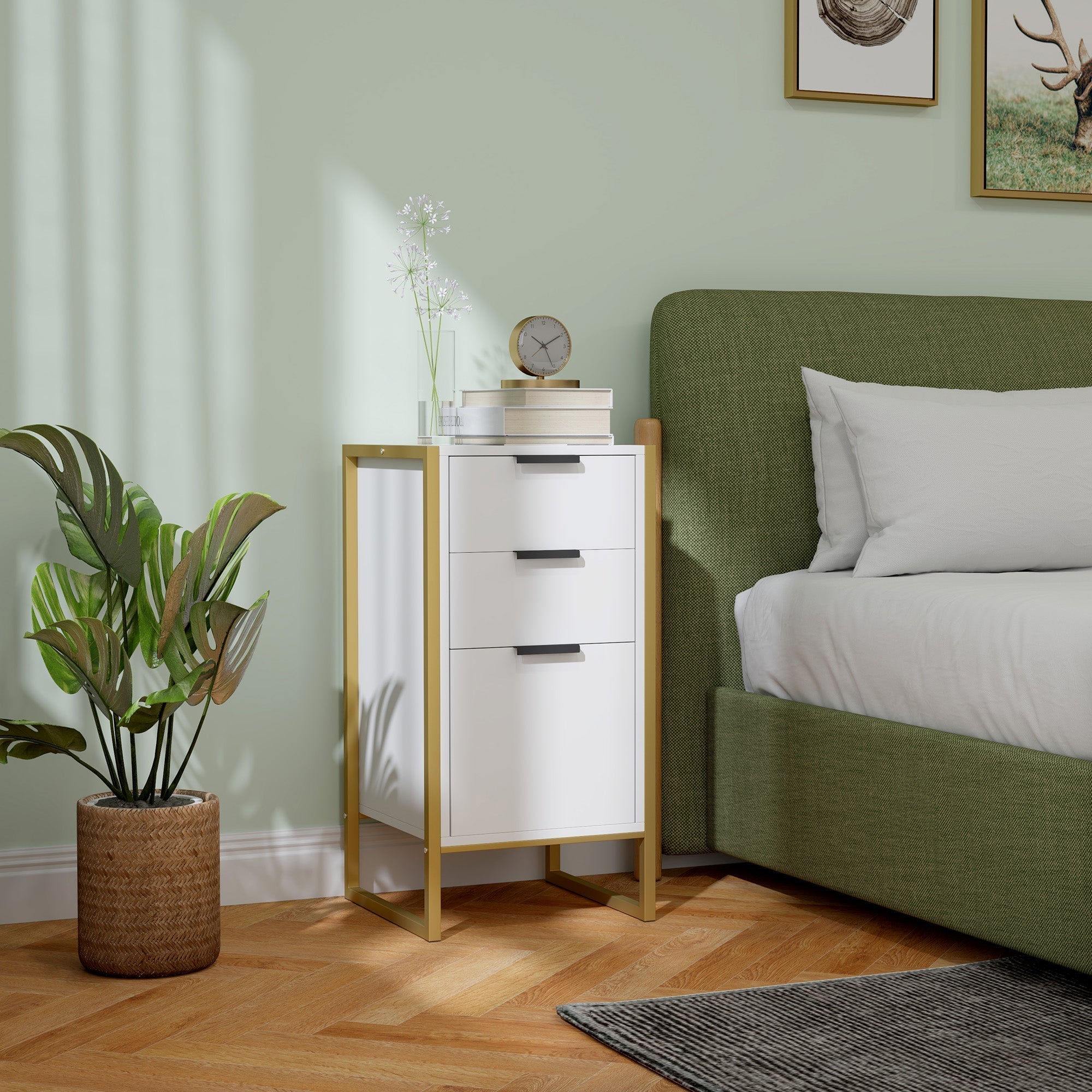 HOMCOM Bedroom Chest of Drawers, Industrial 3-Drawer Dresser, Storage Drawers Unit with Metal Frame for Living Room, White