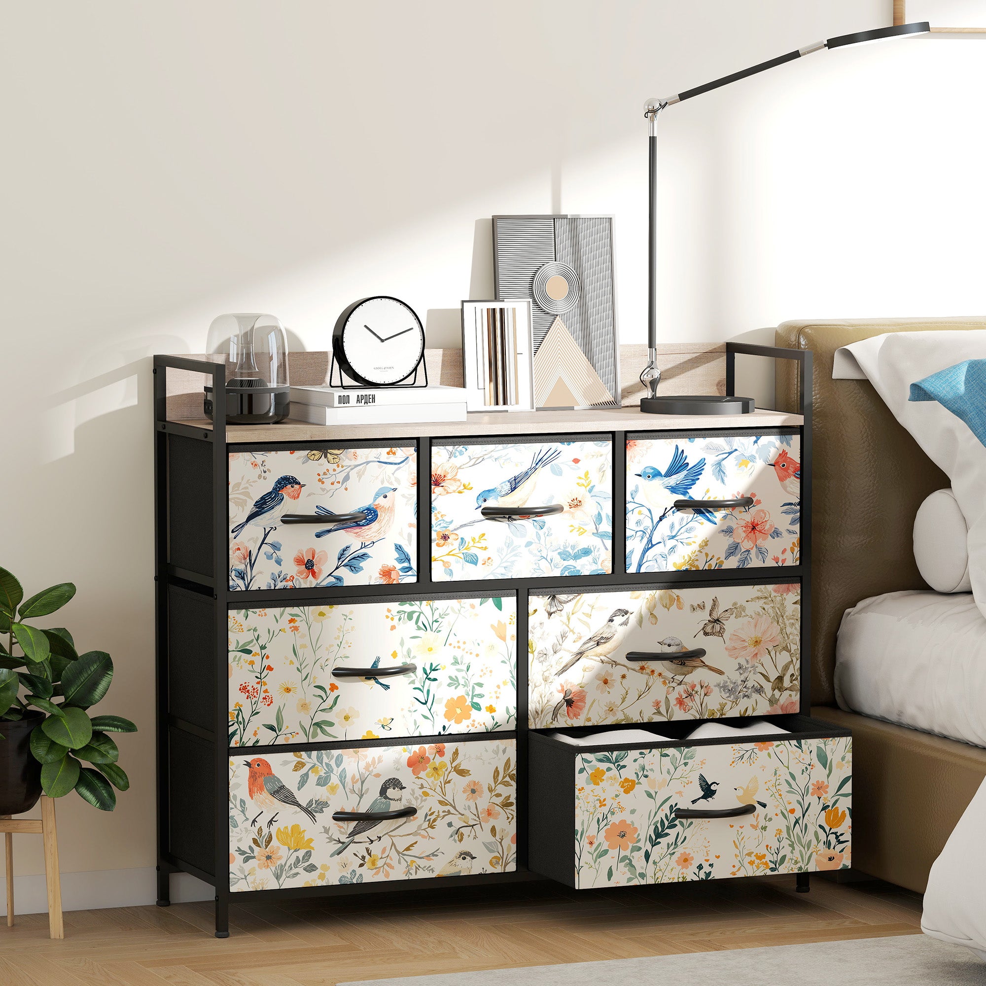 HOMCOM 7-Drawer Chest of Drawers - White