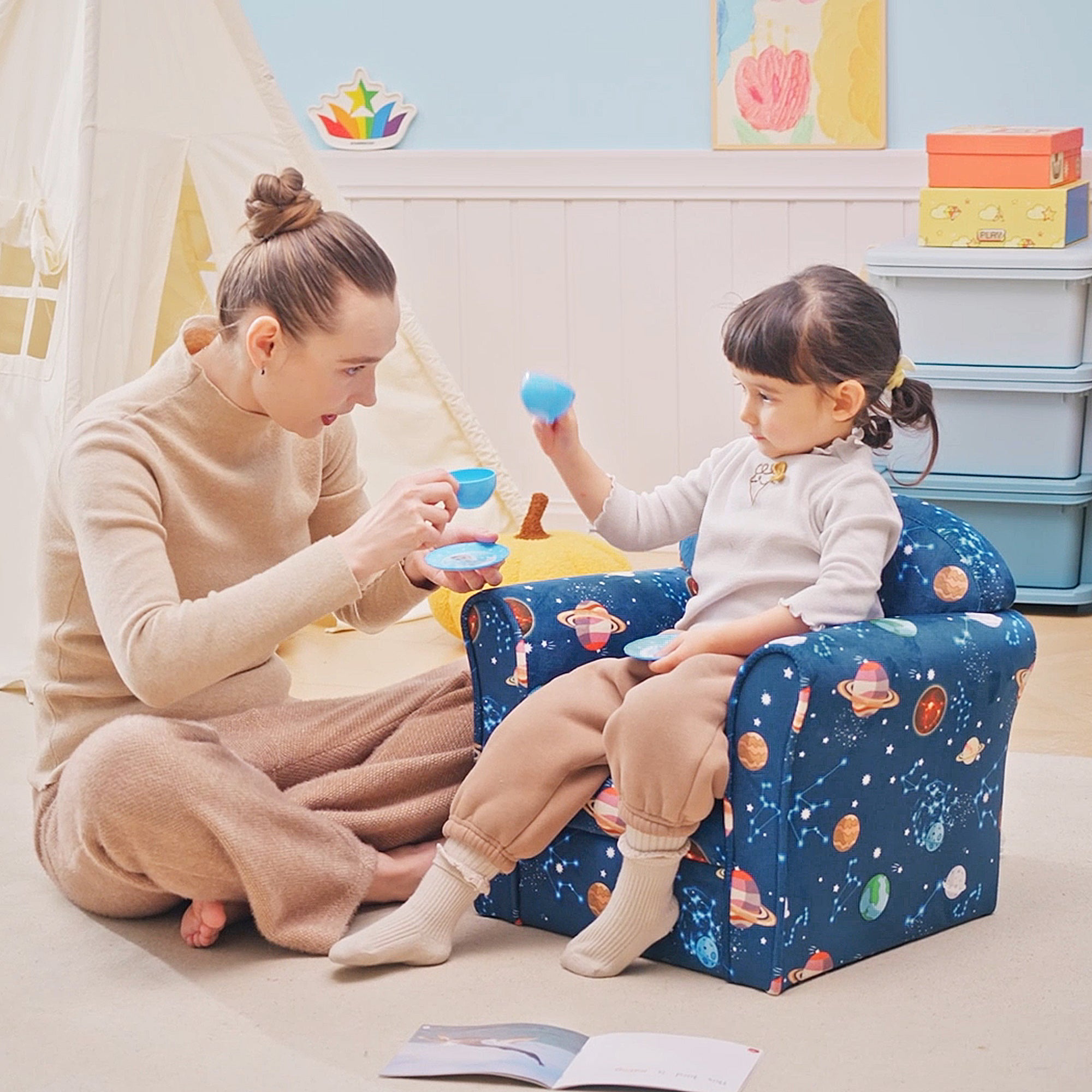 HOMCOM Kids Planet-Themed Armchair, with Non-Slip Feet, Wooden Frame - Blue